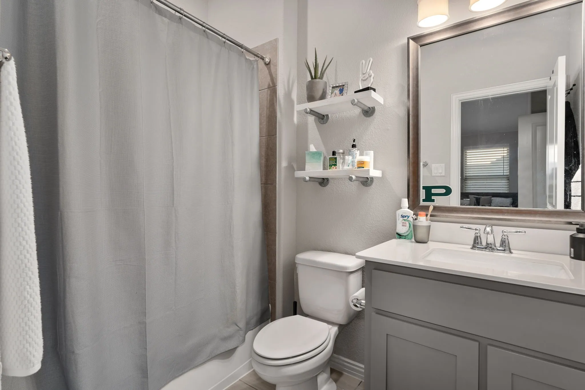 Single Family Residence For Sale in Collin County , 1600 Wichita Drive, Prosper, Texas 75078, 4 Bedroom, 5 Bathroom, 3 Garage spaces, 4,637 Sqft, built in 2018, mls#21367502, Real Estate Agent in Prosper, Homes For Sale in Collin county, Homes For Sale in Prosper, Realtor in Prosper Texas, Real Estate Brokerage Independent Realty Texas, Luminita Cordes Realtor