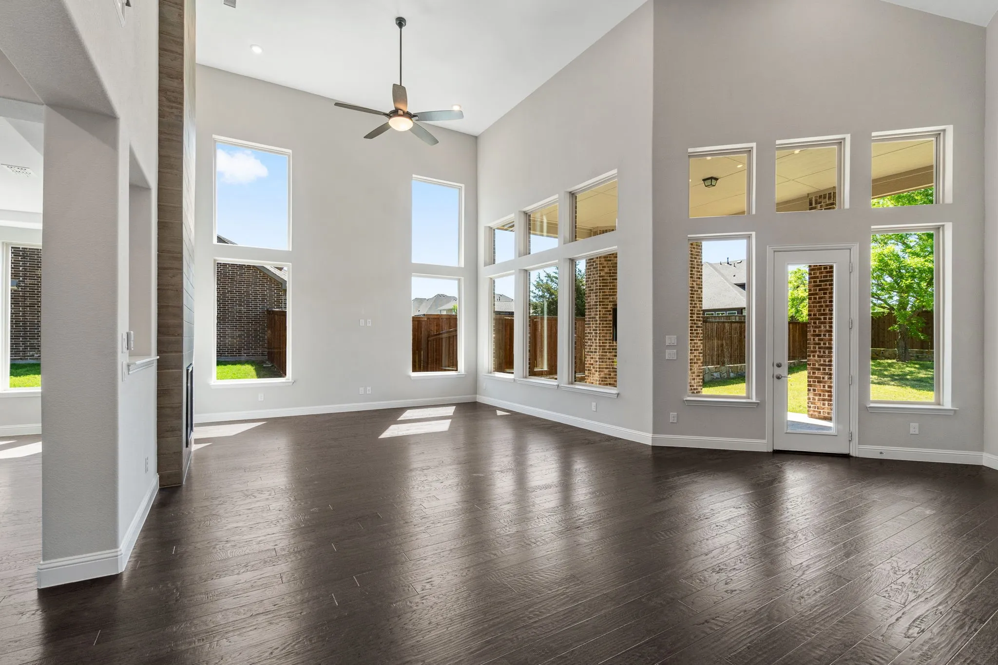 Single Family Residence For Sale in Collin County , 1600 Wichita Drive, Prosper, Texas 75078, 4 Bedroom, 5 Bathroom, 3 Garage spaces, 4,637 Sqft, built in 2018, mls#21367502, Real Estate Agent in Prosper, Homes For Sale in Collin county, Homes For Sale in Prosper, Realtor in Prosper Texas, Real Estate Brokerage Independent Realty Texas, Luminita Cordes Realtor