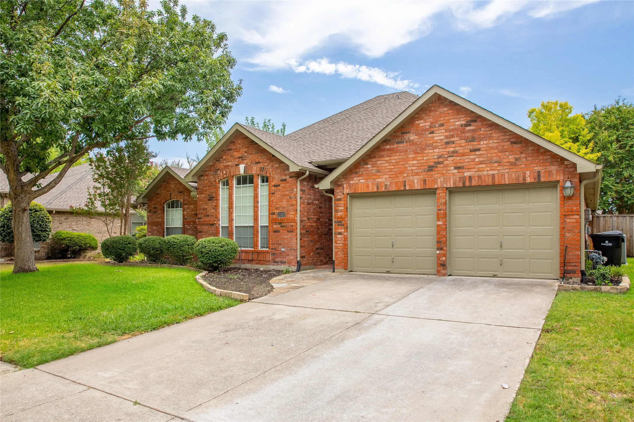 Single Family Residence For Rent in Collin County , 11301 New Orleans Drive, Frisco, Texas 75035, 4 Bedroom, 2 Bathroom, 2 Garage spaces, 2,157 Sqft, built in 1995, mls#21349945, Real Estate Agent in Frisco, Homes For Rent in Collin county, Homes For Rent in Frisco, Realtor in Frisco Texas, Real Estate Brokerage Independent Realty Texas, Luminita Cordes Realtor