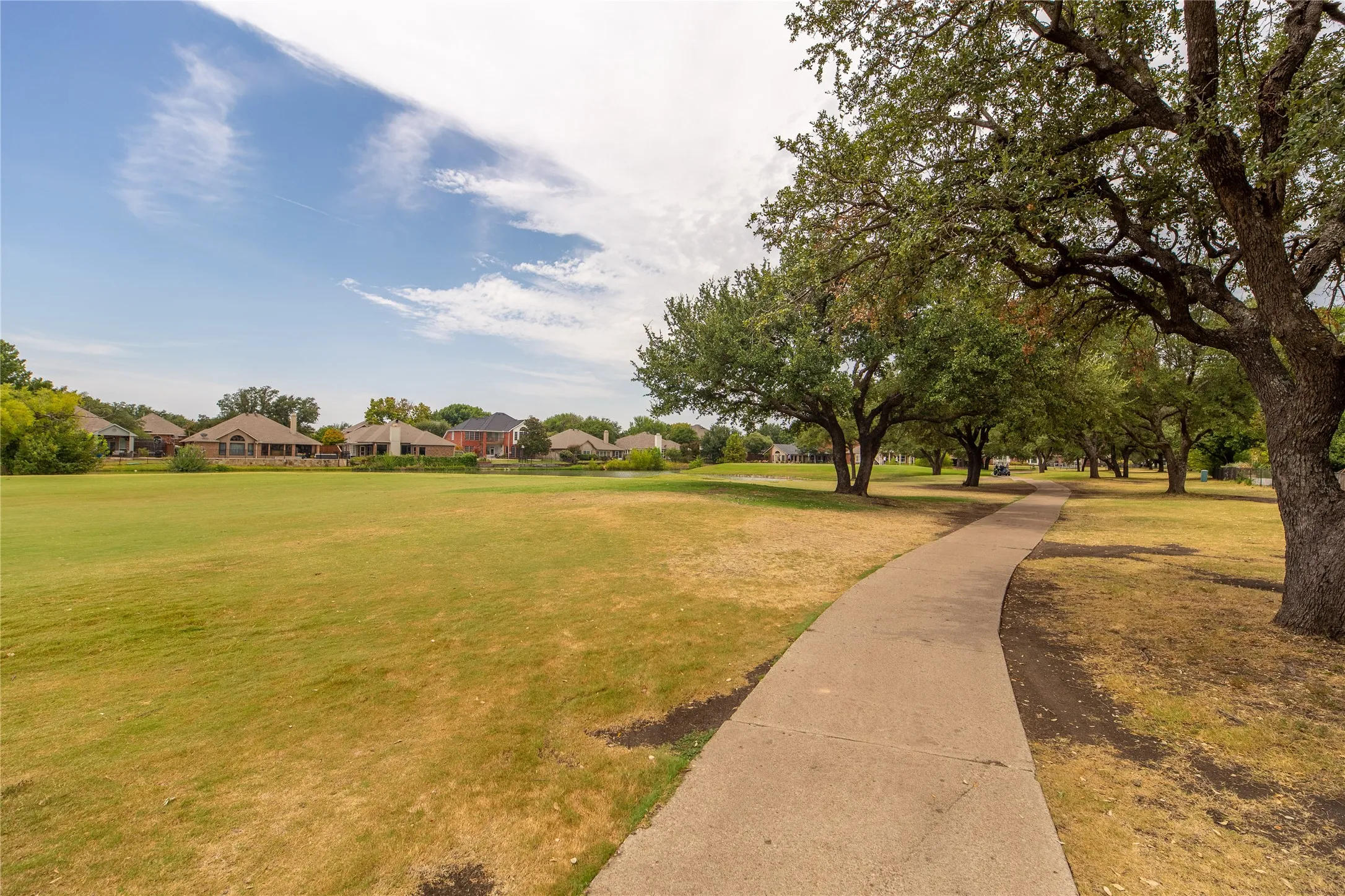 Single Family Residence For Rent in Collin County , 11301 New Orleans Drive, Frisco, Texas 75035, 4 Bedroom, 2 Bathroom, 2 Garage spaces, 2,157 Sqft, built in 1995, mls#21349945, Real Estate Agent in Frisco, Homes For Rent in Collin county, Homes For Rent in Frisco, Realtor in Frisco Texas, Real Estate Brokerage Independent Realty Texas, Luminita Cordes Realtor