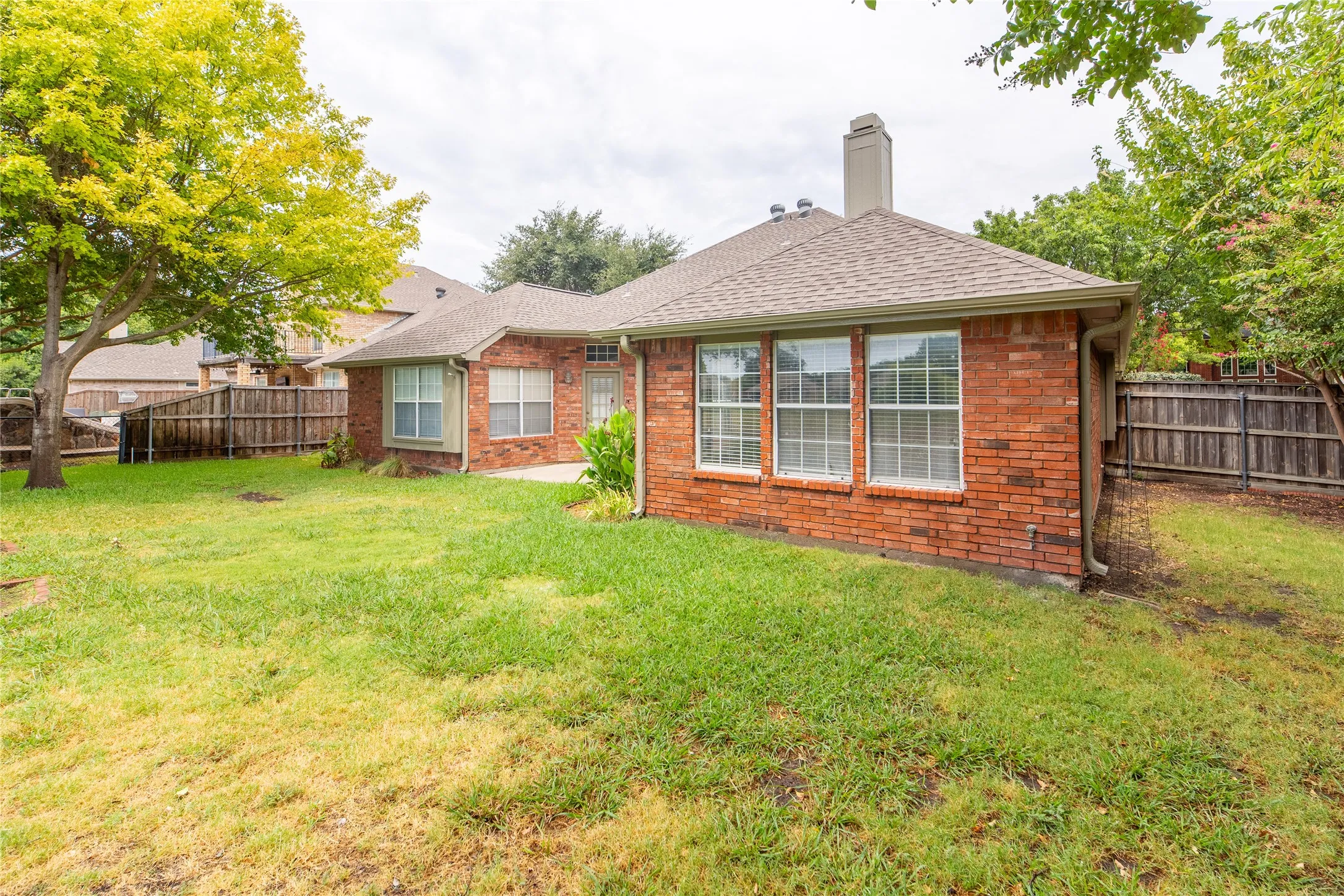 Single Family Residence For Rent in Collin County , 11301 New Orleans Drive, Frisco, Texas 75035, 4 Bedroom, 2 Bathroom, 2 Garage spaces, 2,157 Sqft, built in 1995, mls#21349945, Real Estate Agent in Frisco, Homes For Rent in Collin county, Homes For Rent in Frisco, Realtor in Frisco Texas, Real Estate Brokerage Independent Realty Texas, Luminita Cordes Realtor