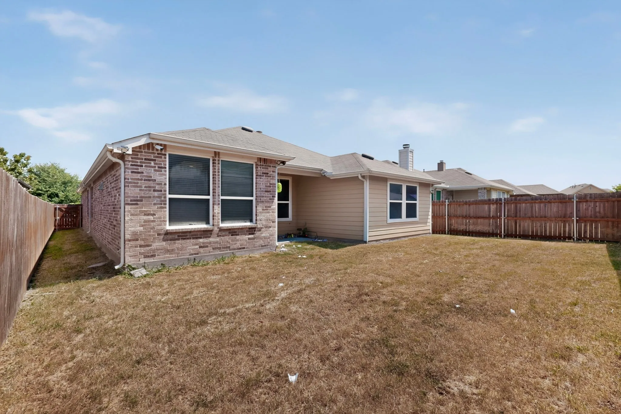 Single Family Residence For Sale in Denton County , 1716 Whistler Drive, Little Elm, Texas 75068, 4 Bedroom, 3 Bathroom, 2 Garage spaces, 2,106 Sqft, built in 2015, mls#21365845, Real Estate Agent in Little Elm, Homes For Sale in Denton county, Homes For Sale in Little Elm, Realtor in Little Elm Texas, Real Estate Brokerage Independent Realty Texas, Luminita Cordes Realtor
