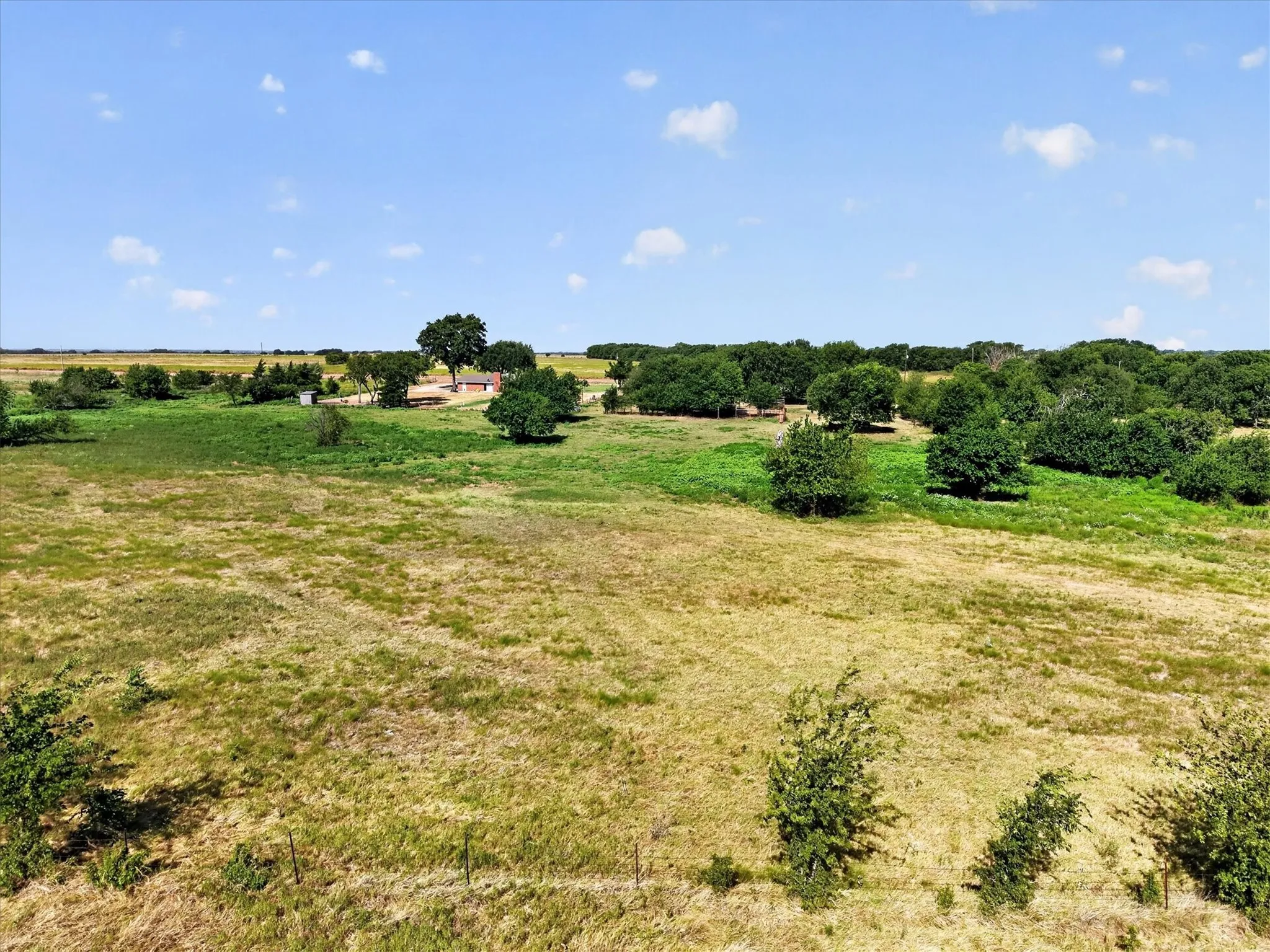 Improved Land For Sale in Ellis County , 401 Dale Acres Road, Italy, Texas 76651, 0, 0, Garage spaces, 0 Sqft, built in 2003, mls#21365854, Real Estate Agent in Italy, Homes For Sale in Ellis county, Homes For Sale in Italy, Realtor in Italy Texas, Real Estate Brokerage Independent Realty Texas, Luminita Cordes Realtor