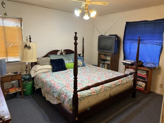 Single Family Residence For Sale in Dallas County , 2415 Whit Drive, Mesquite, Texas 75150, 3 Bedroom, 2 Bathroom, 2 Garage spaces, 1,236 Sqft, built in 1964, mls#21367465, Real Estate Agent in Mesquite, Homes For Sale in Dallas county, Homes For Sale in Mesquite, Realtor in Mesquite Texas, Real Estate Brokerage Independent Realty Texas, Luminita Cordes Realtor