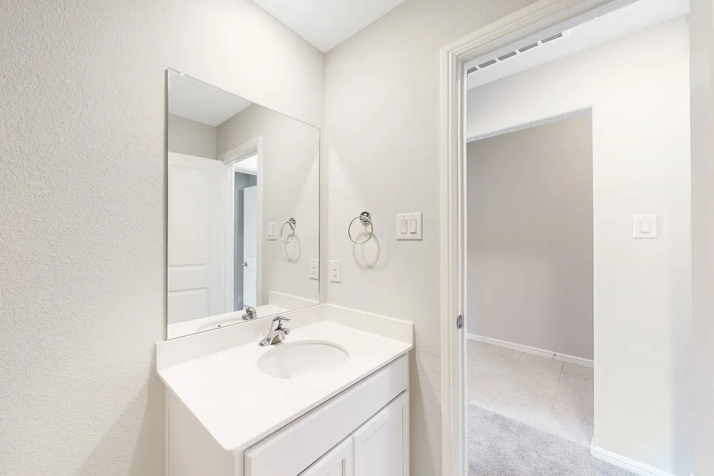 Single Family Residence For Sale in Collin County , 210 Lindenwood Avenue, Melissa, Texas 75454, 4 Bedroom, 3 Bathroom, 2 Garage spaces, 2,119 Sqft, built in 2020, mls#21367544, Real Estate Agent in Melissa, Homes For Sale in Collin county, Homes For Sale in Melissa, Realtor in Melissa Texas, Real Estate Brokerage Independent Realty Texas, Luminita Cordes Realtor