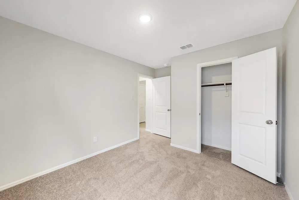 Single Family Residence For Sale in Collin County , 210 Lindenwood Avenue, Melissa, Texas 75454, 4 Bedroom, 3 Bathroom, 2 Garage spaces, 2,119 Sqft, built in 2020, mls#21367544, Real Estate Agent in Melissa, Homes For Sale in Collin county, Homes For Sale in Melissa, Realtor in Melissa Texas, Real Estate Brokerage Independent Realty Texas, Luminita Cordes Realtor
