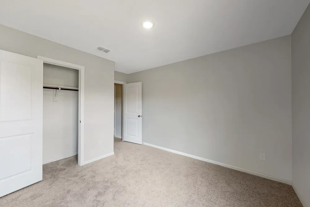 Single Family Residence For Sale in Collin County , 210 Lindenwood Avenue, Melissa, Texas 75454, 4 Bedroom, 3 Bathroom, 2 Garage spaces, 2,119 Sqft, built in 2020, mls#21367544, Real Estate Agent in Melissa, Homes For Sale in Collin county, Homes For Sale in Melissa, Realtor in Melissa Texas, Real Estate Brokerage Independent Realty Texas, Luminita Cordes Realtor