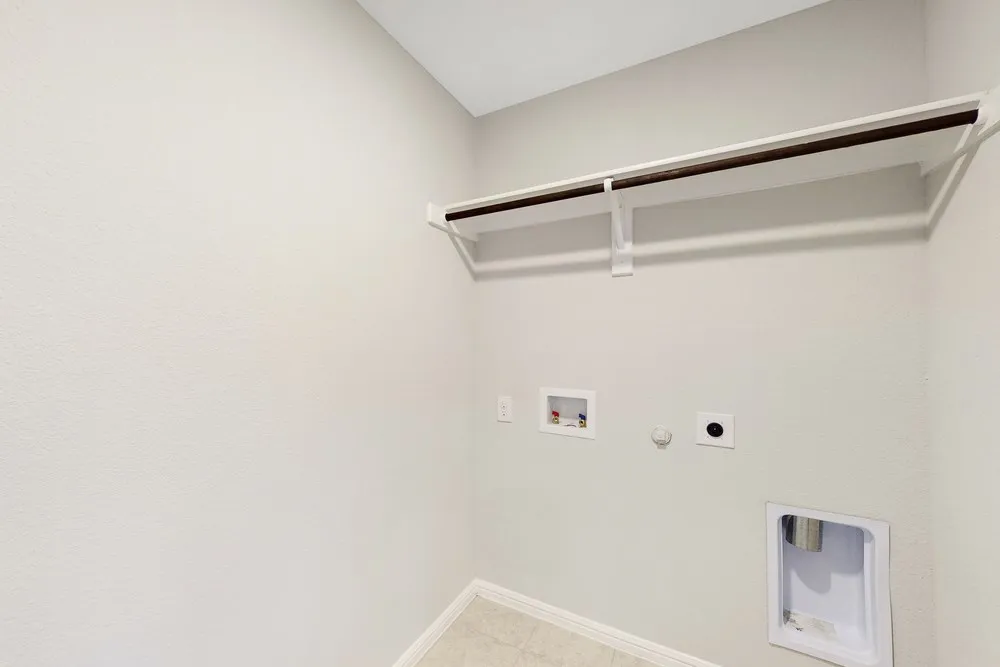 Single Family Residence For Sale in Collin County , 210 Lindenwood Avenue, Melissa, Texas 75454, 4 Bedroom, 3 Bathroom, 2 Garage spaces, 2,119 Sqft, built in 2020, mls#21367544, Real Estate Agent in Melissa, Homes For Sale in Collin county, Homes For Sale in Melissa, Realtor in Melissa Texas, Real Estate Brokerage Independent Realty Texas, Luminita Cordes Realtor