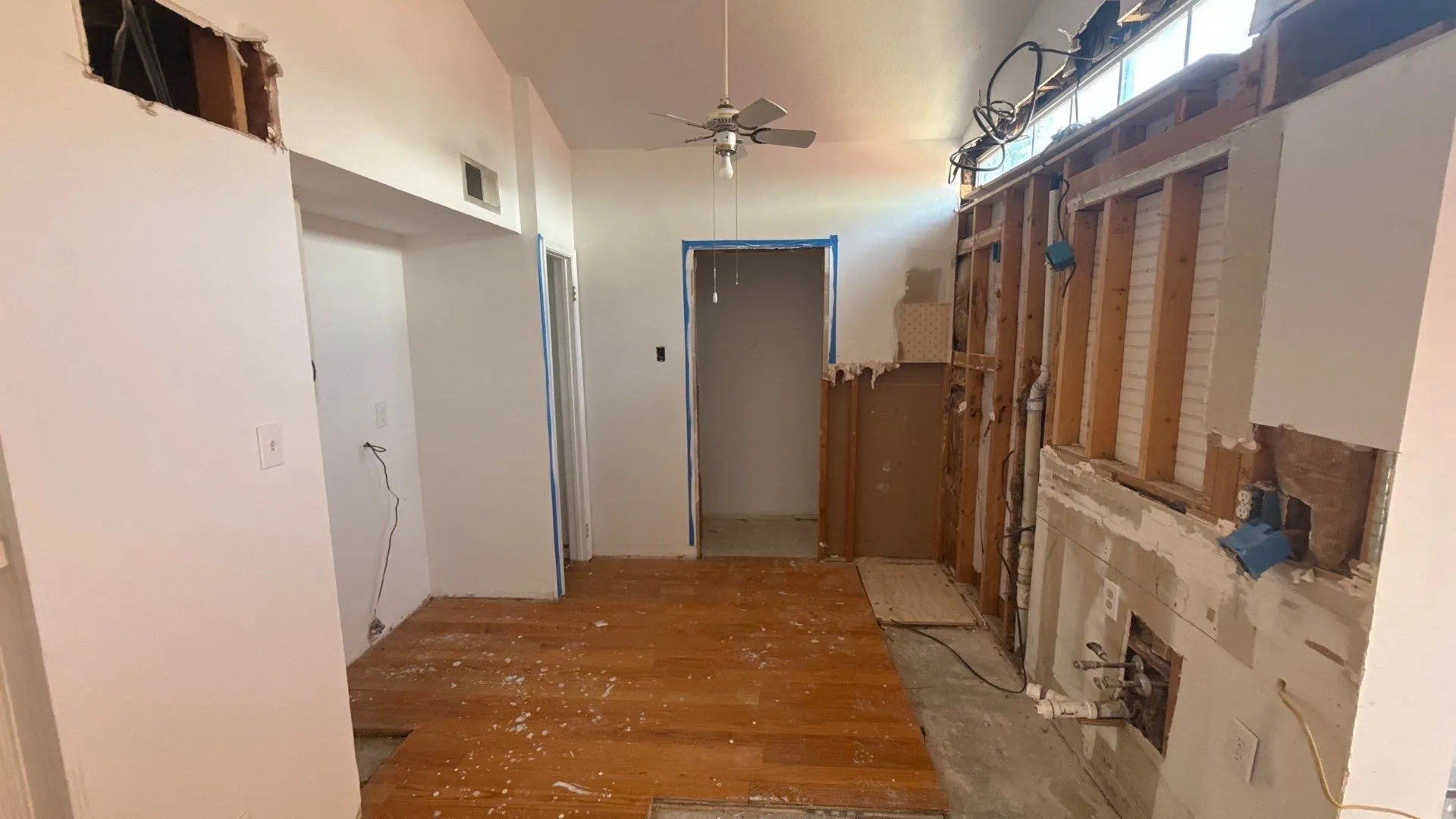 Single Family Residence For Sale in Dallas County , 13247 Pandora Drive, Dallas, Texas 75238, 2 Bedroom, 1 Bathroom, 1 Garage spaces, 860 Sqft, built in 1985, mls#21365124, Real Estate Agent in Dallas, Homes For Sale in Dallas county, Homes For Sale in Dallas, Realtor in Dallas Texas, Real Estate Brokerage Independent Realty Texas, Luminita Cordes Realtor