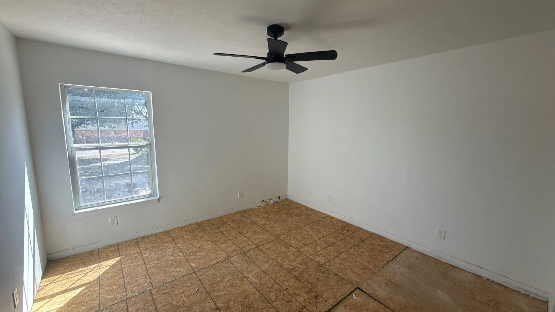 Single Family Residence For Sale in Dallas County , 13247 Pandora Drive, Dallas, Texas 75238, 2 Bedroom, 1 Bathroom, 1 Garage spaces, 860 Sqft, built in 1985, mls#21365124, Real Estate Agent in Dallas, Homes For Sale in Dallas county, Homes For Sale in Dallas, Realtor in Dallas Texas, Real Estate Brokerage Independent Realty Texas, Luminita Cordes Realtor