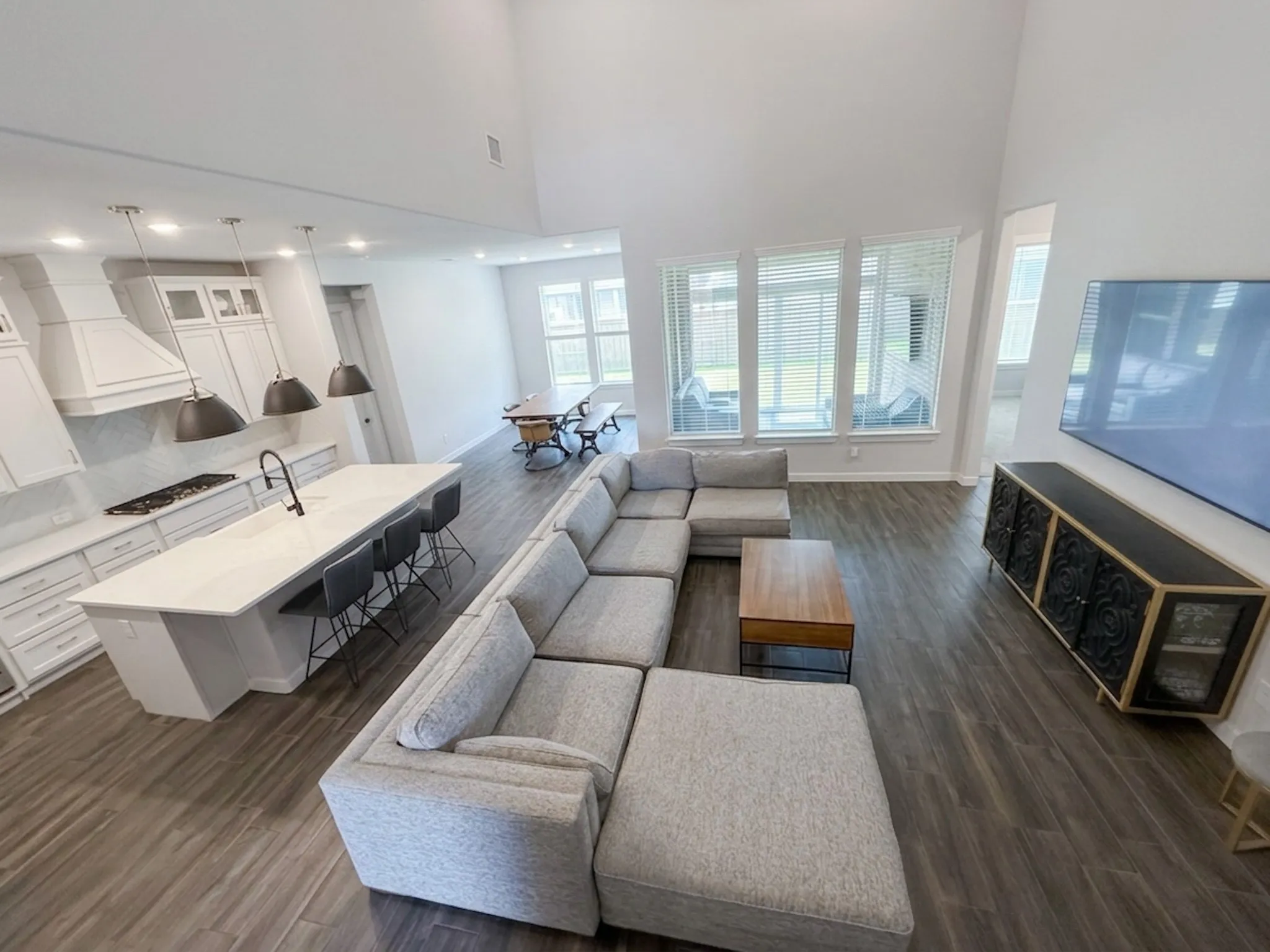 Single Family Residence For Sale in Johnson County , 1708 Birch Street, Mansfield, Texas 76063, 6 Bedroom, 6 Bathroom, 3 Garage spaces, 3,329 Sqft, built in 2022, mls#21367548, Real Estate Agent in Mansfield, Homes For Sale in Johnson county, Homes For Sale in Mansfield, Realtor in Mansfield Texas, Real Estate Brokerage Independent Realty Texas, Luminita Cordes Realtor