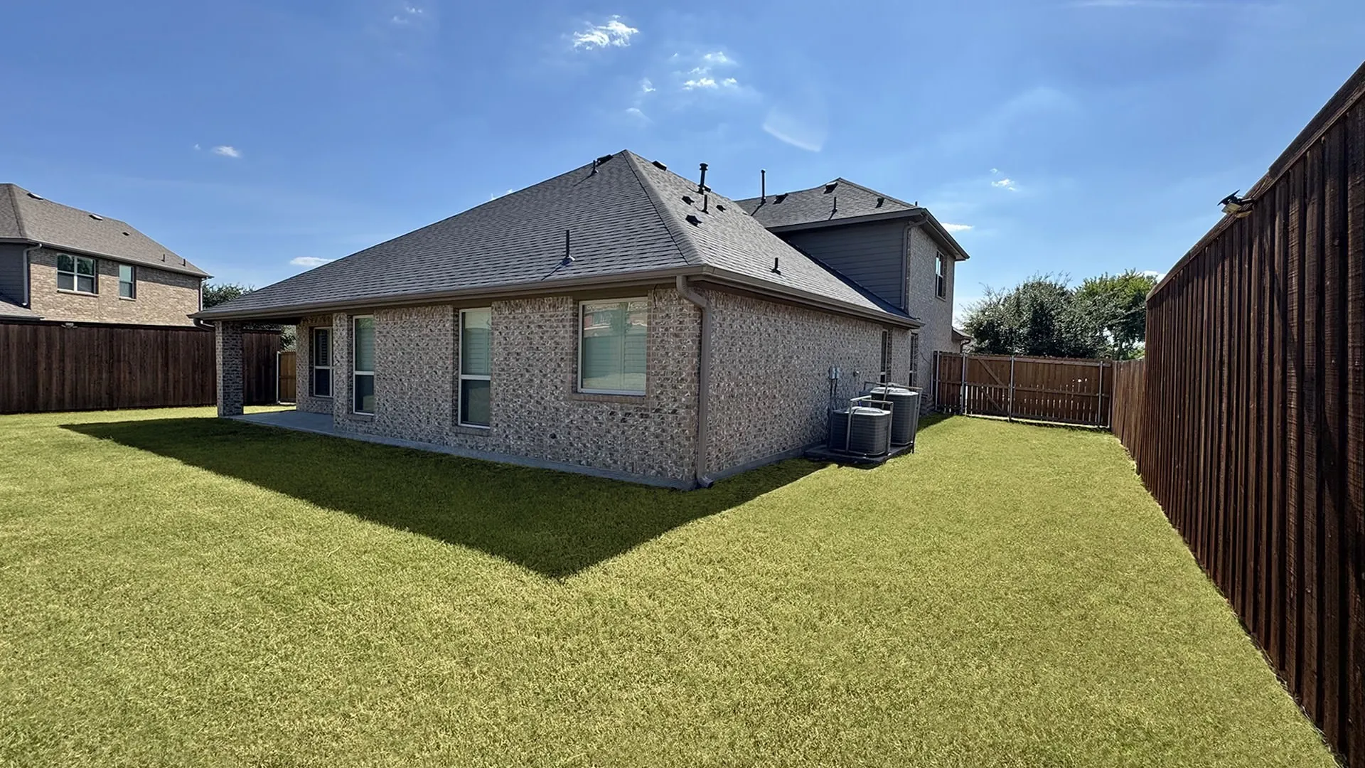 Single Family Residence For Rent in Kaufman County , 1113 Seguin Road, Forney, Texas 75126, 4 Bedroom, 4 Bathroom, 2 Garage spaces, 2,752 Sqft, built in 2014, Price $2,950, mls#21367557, Real Estate Agent in Forney, Homes For Rent in Kaufman county, Homes For Rent in Forney, Realtor in Forney Texas, Real Estate Brokerage Independent Realty Texas, Luminita Cordes Realtor