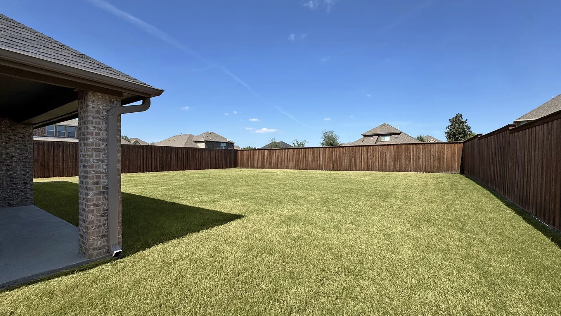 Single Family Residence For Rent in Kaufman County , 1113 Seguin Road, Forney, Texas 75126, 4 Bedroom, 4 Bathroom, 2 Garage spaces, 2,752 Sqft, built in 2014, Price $2,950, mls#21367557, Real Estate Agent in Forney, Homes For Rent in Kaufman county, Homes For Rent in Forney, Realtor in Forney Texas, Real Estate Brokerage Independent Realty Texas, Luminita Cordes Realtor