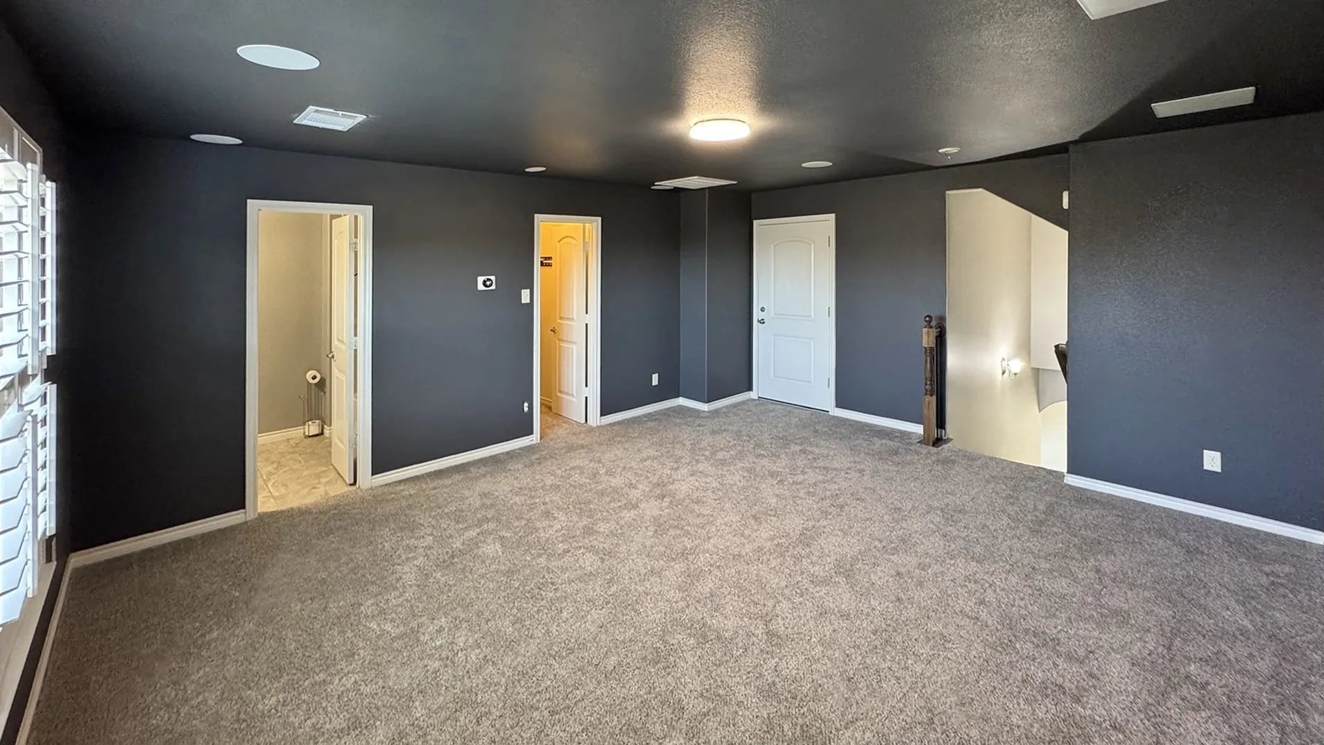 Single Family Residence For Rent in Kaufman County , 1113 Seguin Road, Forney, Texas 75126, 4 Bedroom, 4 Bathroom, 2 Garage spaces, 2,752 Sqft, built in 2014, Price $2,950, mls#21367557, Real Estate Agent in Forney, Homes For Rent in Kaufman county, Homes For Rent in Forney, Realtor in Forney Texas, Real Estate Brokerage Independent Realty Texas, Luminita Cordes Realtor