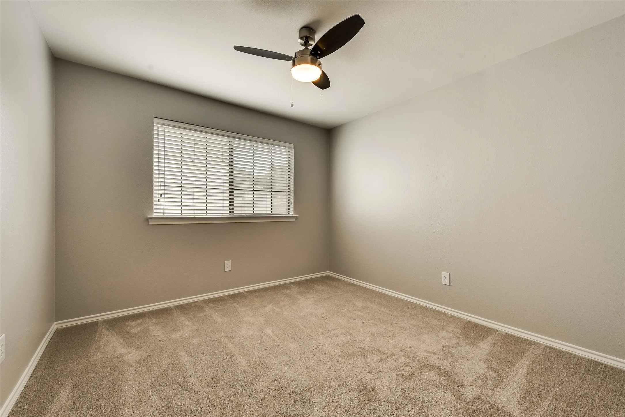 Single Family Residence For Rent in Collin County , 2204 Valcourt Drive, Plano, Texas 75023, 4 Bedroom, 4 Bathroom, 2 Garage spaces, 3,500 Sqft, built in 1983, mls#21343941, Real Estate Agent in Plano, Homes For Rent in Collin county, Homes For Rent in Plano, Realtor in Plano Texas, Real Estate Brokerage Independent Realty Texas, Luminita Cordes Realtor