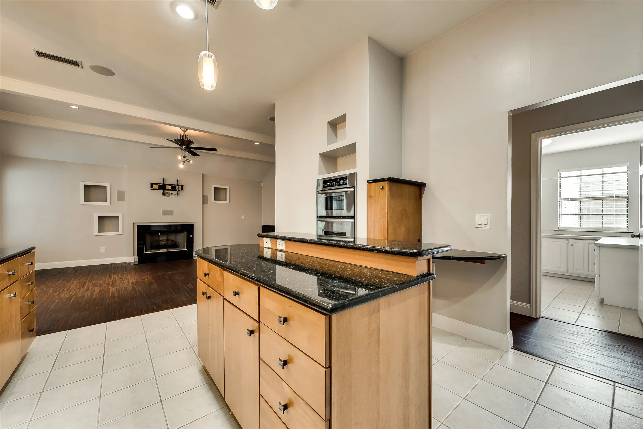 Single Family Residence For Rent in Collin County , 2204 Valcourt Drive, Plano, Texas 75023, 4 Bedroom, 4 Bathroom, 2 Garage spaces, 3,500 Sqft, built in 1983, mls#21343941, Real Estate Agent in Plano, Homes For Rent in Collin county, Homes For Rent in Plano, Realtor in Plano Texas, Real Estate Brokerage Independent Realty Texas, Luminita Cordes Realtor