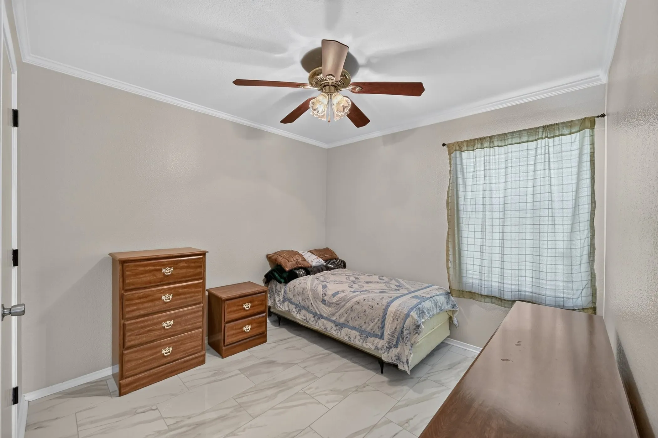 Single Family Residence For Sale in Tarrant County , 1509 Castle Ridge Road, Fort Worth, Texas 76140, 2 Bedroom, 1 Bathroom, 2 Garage spaces, 1,030 Sqft, built in 2005, mls#21367551, Real Estate Agent in Fort Worth, Homes For Sale in Tarrant county, Homes For Sale in Fort Worth, Realtor in Fort Worth Texas, Real Estate Brokerage Independent Realty Texas, Luminita Cordes Realtor