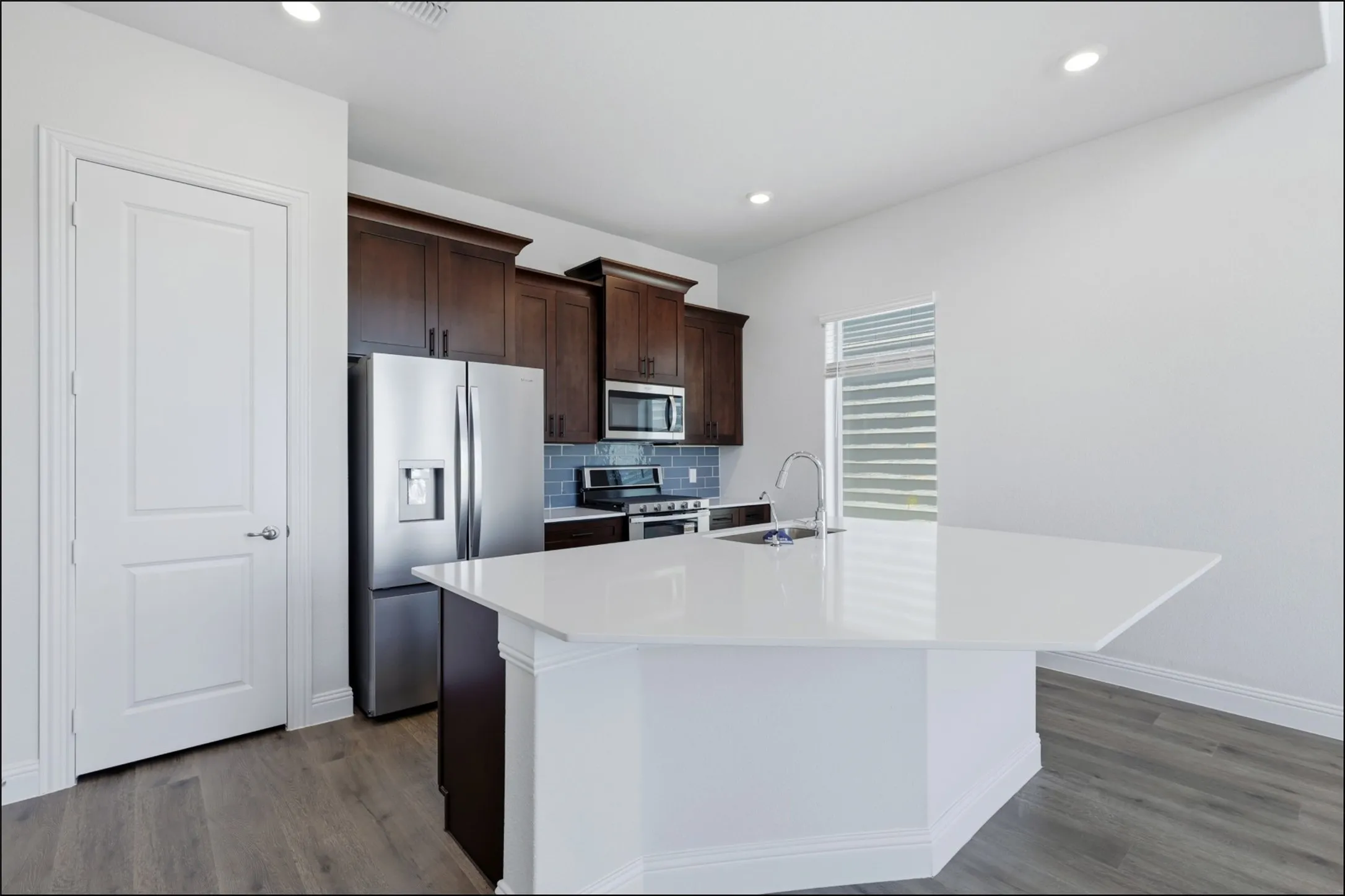 Single Family Residence For Rent in Collin County , 1566 Lake District Drive, Allen, Texas 75013, 4 Bedroom, 4 Bathroom, 2 Garage spaces, 1,736 Sqft, built in 2025, mls#21367563, Real Estate Agent in Allen, Homes For Rent in Collin county, Homes For Rent in Allen, Realtor in Allen Texas, Real Estate Brokerage Independent Realty Texas, Luminita Cordes Realtor