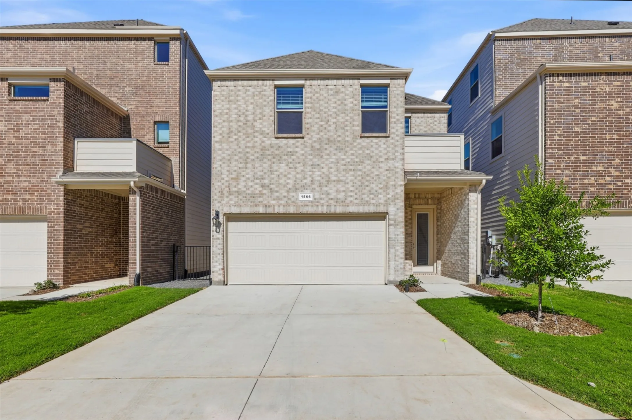 Single Family Residence For Rent in Collin County , 1566 Lake District Drive, Allen, Texas 75013, 4 Bedroom, 4 Bathroom, 2 Garage spaces, 1,736 Sqft, built in 2025, mls#21367563, Real Estate Agent in Allen, Homes For Rent in Collin county, Homes For Rent in Allen, Realtor in Allen Texas, Real Estate Brokerage Independent Realty Texas, Luminita Cordes Realtor