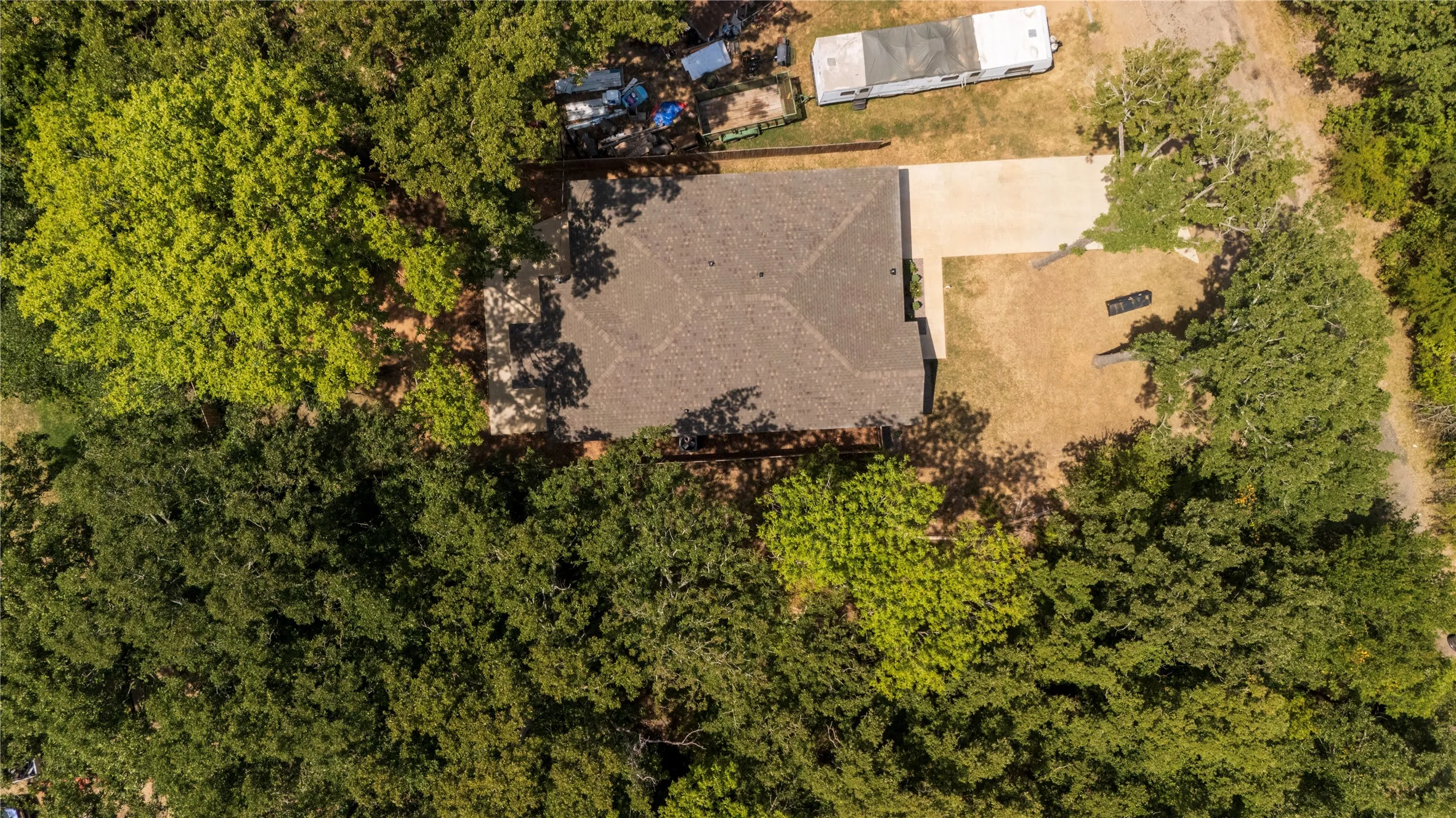 Single Family Residence For Sale in Henderson County , 14089 E Travis Lane, Log Cabin, Texas 75148, 3 Bedroom, 2 Bathroom, Garage spaces, 1,449 Sqft, built in 2023, mls#21367430, Real Estate Agent in Log Cabin, Homes For Sale in Henderson county, Homes For Sale in Log Cabin, Realtor in Log Cabin Texas, Real Estate Brokerage Independent Realty Texas, Luminita Cordes Realtor