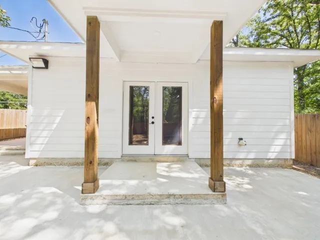 Single Family Residence For Sale in Henderson County , 14089 E Travis Lane, Log Cabin, Texas 75148, 3 Bedroom, 2 Bathroom, Garage spaces, 1,449 Sqft, built in 2023, mls#21367430, Real Estate Agent in Log Cabin, Homes For Sale in Henderson county, Homes For Sale in Log Cabin, Realtor in Log Cabin Texas, Real Estate Brokerage Independent Realty Texas, Luminita Cordes Realtor