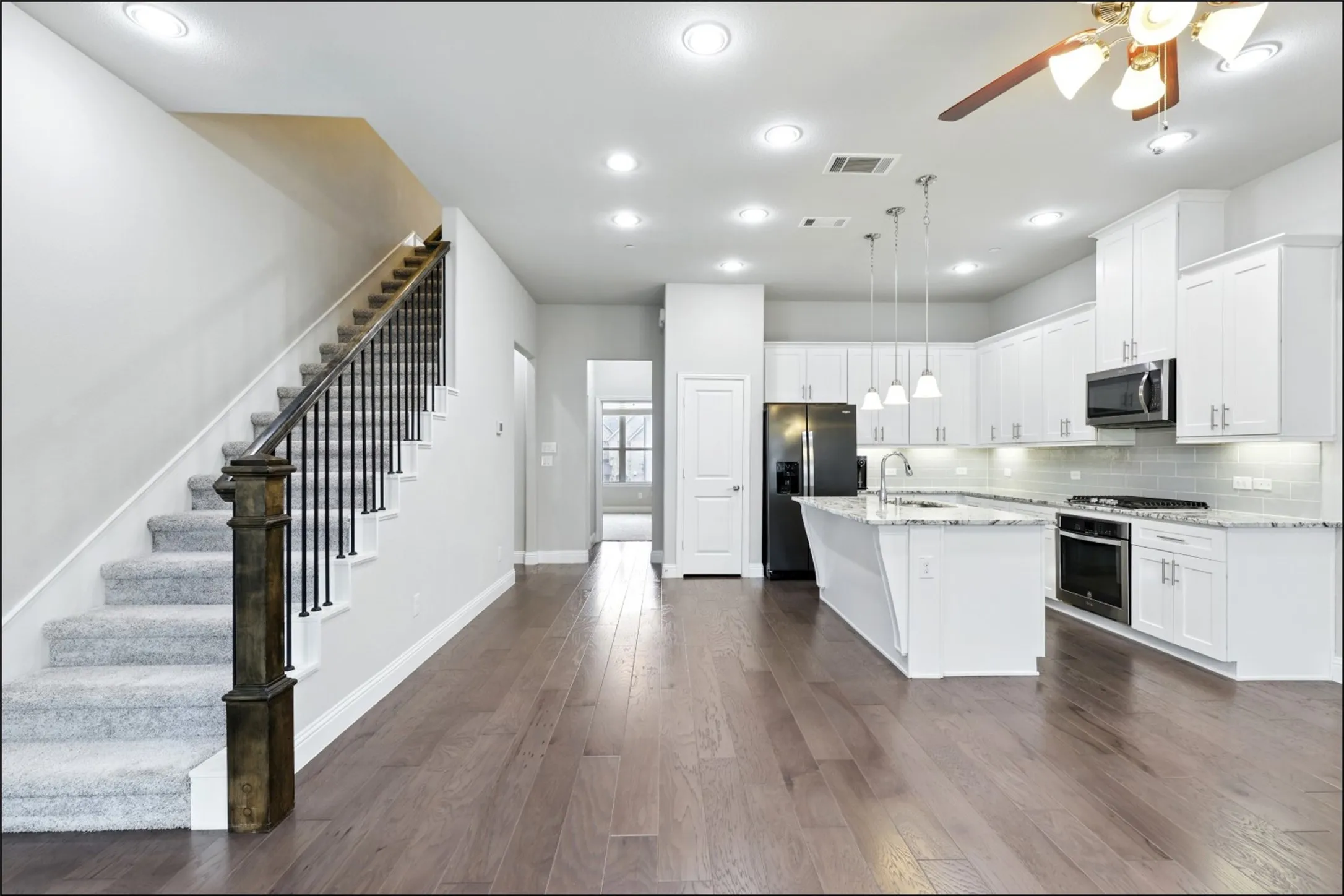 Townhouse For Sale in Denton County , 297 Scotia Street, Lewisville, Texas 75056, 4 Bedroom, 4 Bathroom, 2 Garage spaces, 2,244 Sqft, built in 2017, mls#21367566, Real Estate Agent in Lewisville, Homes For Sale in Denton county, Homes For Sale in Lewisville, Realtor in Lewisville Texas, Real Estate Brokerage Independent Realty Texas, Luminita Cordes Realtor
