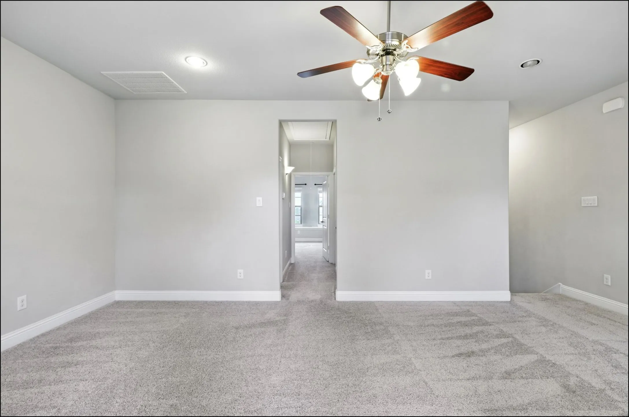 Townhouse For Sale in Denton County , 297 Scotia Street, Lewisville, Texas 75056, 4 Bedroom, 4 Bathroom, 2 Garage spaces, 2,244 Sqft, built in 2017, mls#21367566, Real Estate Agent in Lewisville, Homes For Sale in Denton county, Homes For Sale in Lewisville, Realtor in Lewisville Texas, Real Estate Brokerage Independent Realty Texas, Luminita Cordes Realtor