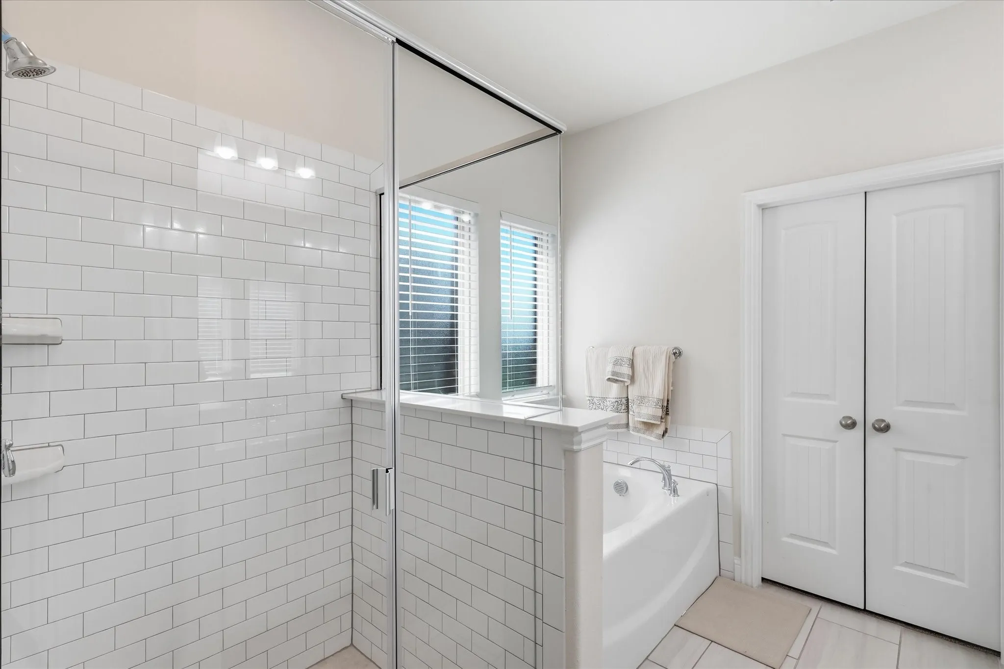 Single Family Residence For Rent in Denton County , 1704 Blakely Place, Little Elm, Texas 76227, 3 Bedroom, 2 Bathroom, 2 Garage spaces, 1,745 Sqft, built in 2022, mls#21358589, Real Estate Agent in Little Elm, Homes For Rent in Denton county, Homes For Rent in Little Elm, Realtor in Little Elm Texas, Real Estate Brokerage Independent Realty Texas, Luminita Cordes Realtor
