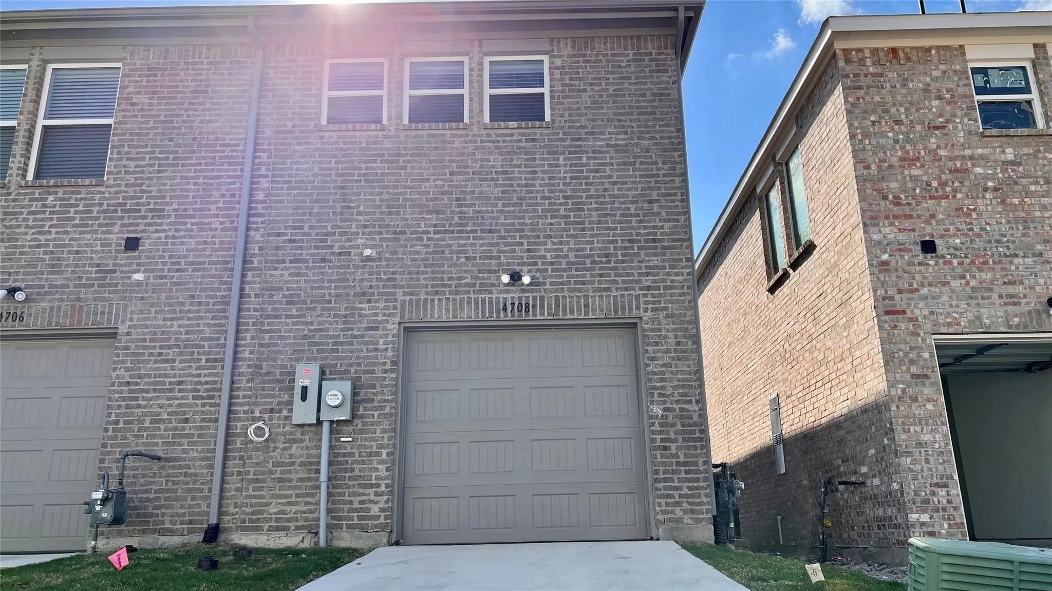 Townhouse For Rent in Tarrant County , 4708 Haltom Road, Haltom City, Texas 76117, 2 Bedroom, 2 Bathroom, 1 Garage spaces, 1,161 Sqft, built in 2023, mls#21367571, Real Estate Agent in Haltom City, Homes For Rent in Tarrant county, Homes For Rent in Haltom City, Realtor in Haltom City Texas, Real Estate Brokerage Independent Realty Texas, Luminita Cordes Realtor