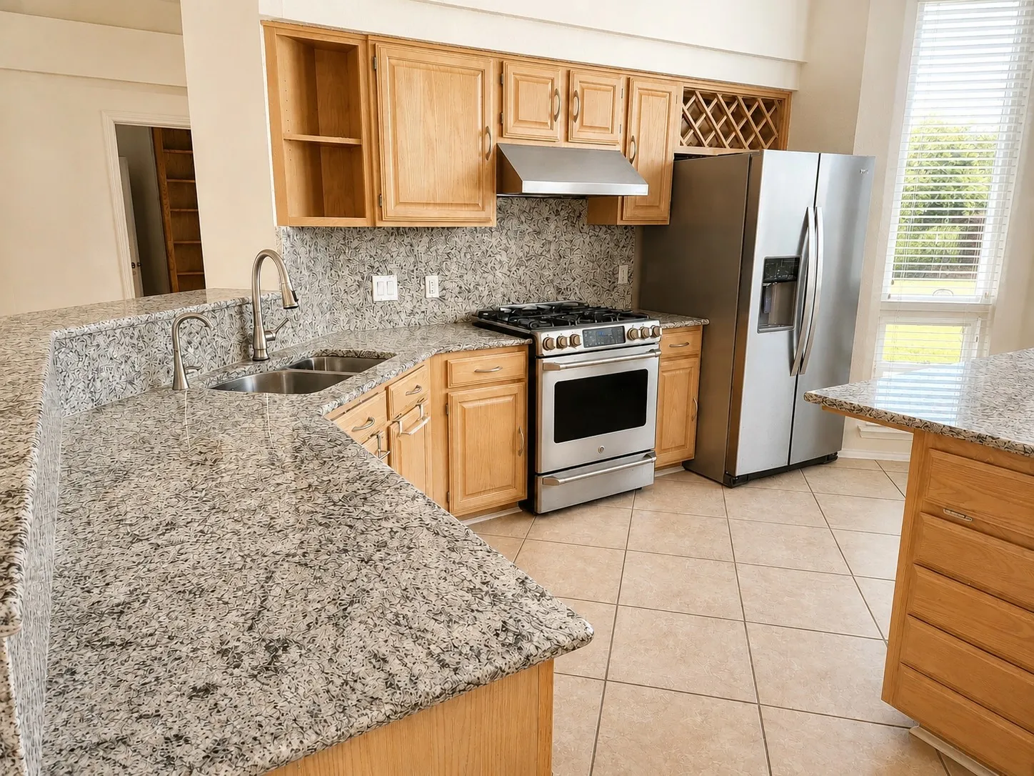 Single Family Residence For Rent in Dallas County , 3713 Catalina Street, Rowlett, Texas 75088, 3 Bedroom, 2 Bathroom, 2 Garage spaces, 1,843 Sqft, built in 1990, mls#21367046, Real Estate Agent in Rowlett, Homes For Rent in Dallas county, Homes For Rent in Rowlett, Realtor in Rowlett Texas, Real Estate Brokerage Independent Realty Texas, Luminita Cordes Realtor
