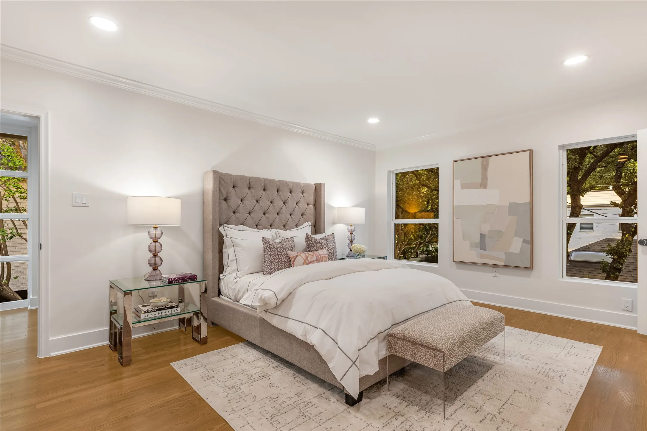 Single Family Residence For Sale in Dallas County , 4541 Westway Avenue, Highland Park, Texas 75205, 6 Bedroom, 7 Bathroom, 4 Garage spaces, 5,615 Sqft, built in 1938, mls#21367395, Real Estate Agent in Highland Park, Homes For Sale in Dallas county, Homes For Sale in Highland Park, Realtor in Highland Park Texas, Real Estate Brokerage Independent Realty Texas, Luminita Cordes Realtor