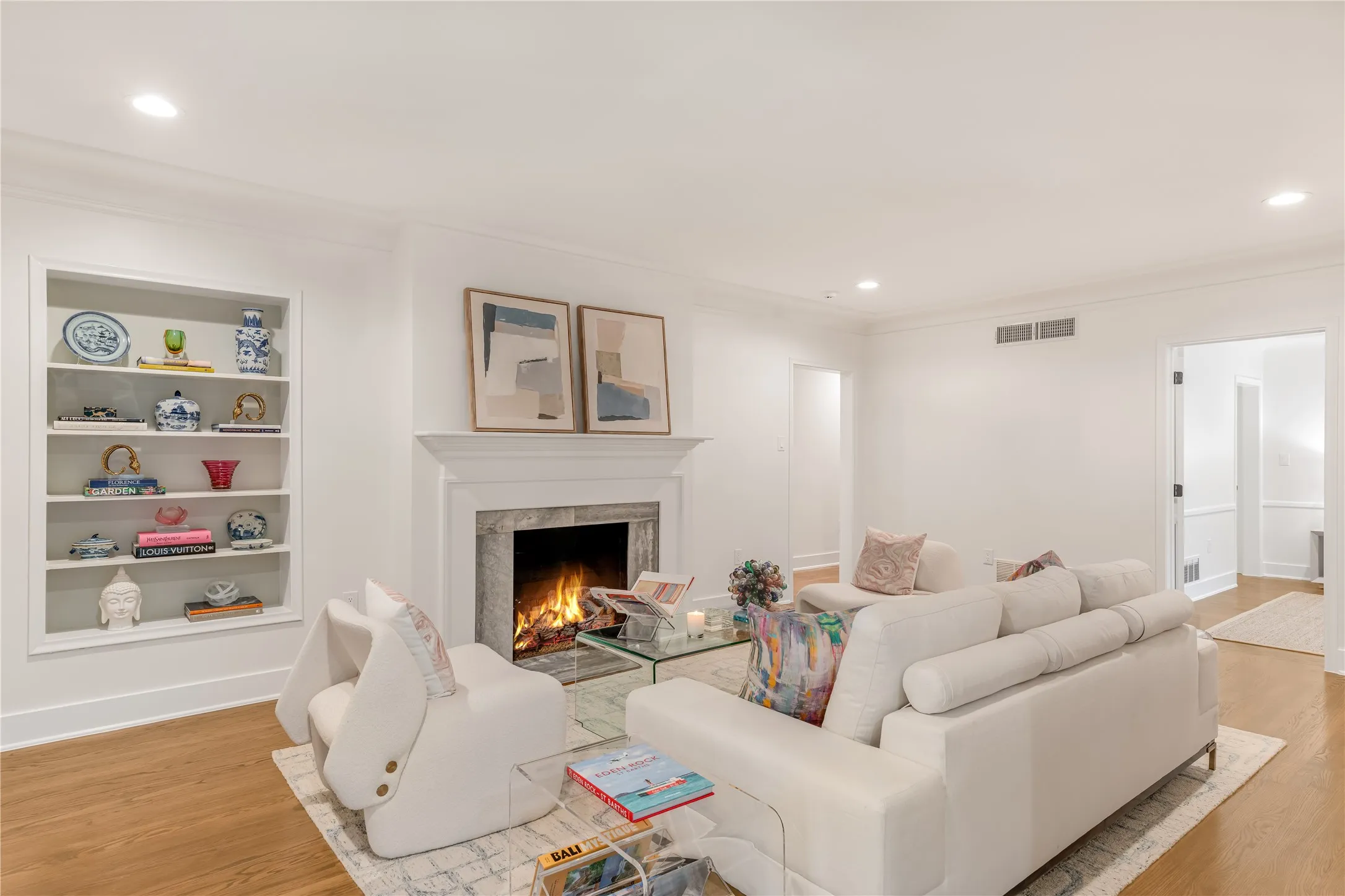 Single Family Residence For Sale in Dallas County , 4541 Westway Avenue, Highland Park, Texas 75205, 6 Bedroom, 7 Bathroom, 4 Garage spaces, 5,615 Sqft, built in 1938, mls#21367395, Real Estate Agent in Highland Park, Homes For Sale in Dallas county, Homes For Sale in Highland Park, Realtor in Highland Park Texas, Real Estate Brokerage Independent Realty Texas, Luminita Cordes Realtor