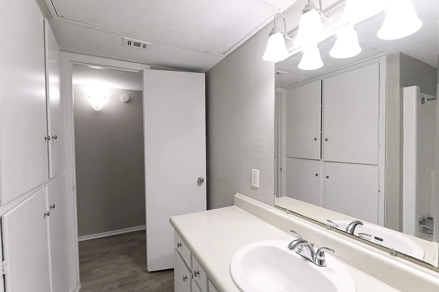 Half  OFF on your rent for the next 4 months* PLUS $99 app & admin fee! * On select homes