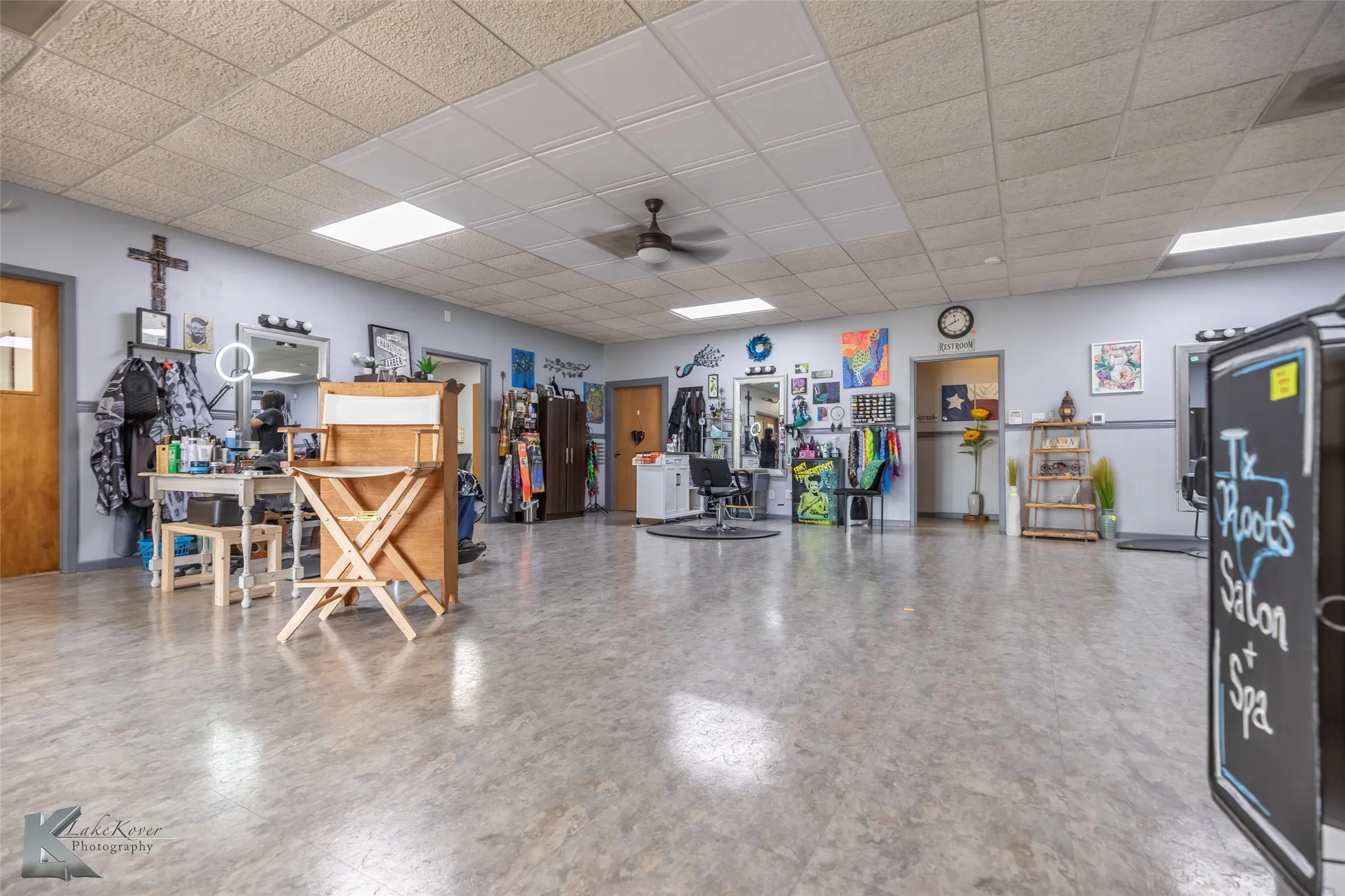 Retail For Sale in Taylor County , 1917 S 20th Street, Abilene, Texas 79602, 0, 0, Garage spaces, 0 Sqft, built in 1983, mls#21362185, Real Estate Agent in Abilene, Homes For Sale in Taylor county, Homes For Sale in Abilene, Realtor in Abilene Texas, Real Estate Brokerage Independent Realty Texas, Luminita Cordes Realtor