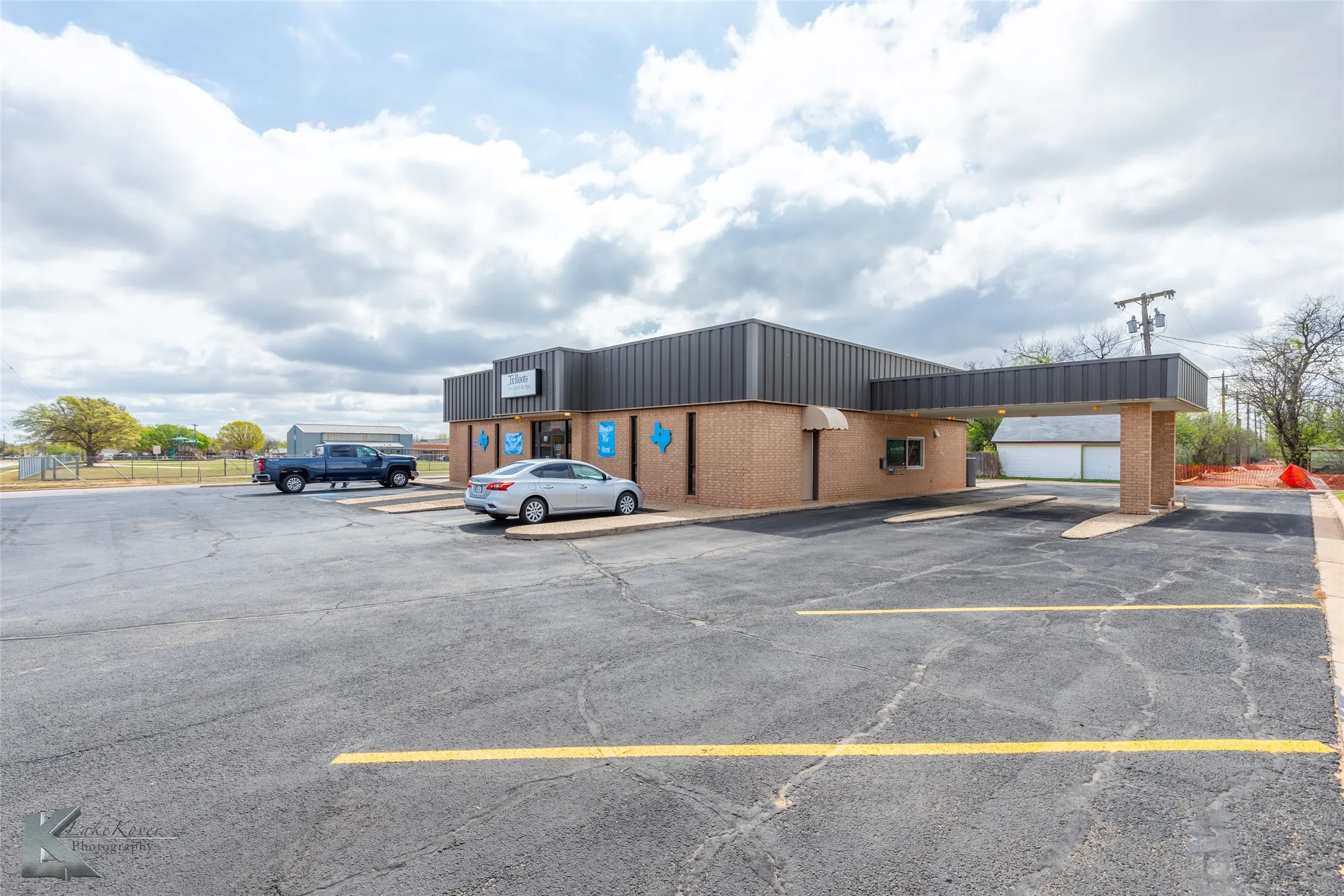 Retail For Sale in Taylor County , 1917 S 20th Street, Abilene, Texas 79602, 0, 0, Garage spaces, 0 Sqft, built in 1983, mls#21362185, Real Estate Agent in Abilene, Homes For Sale in Taylor county, Homes For Sale in Abilene, Realtor in Abilene Texas, Real Estate Brokerage Independent Realty Texas, Luminita Cordes Realtor