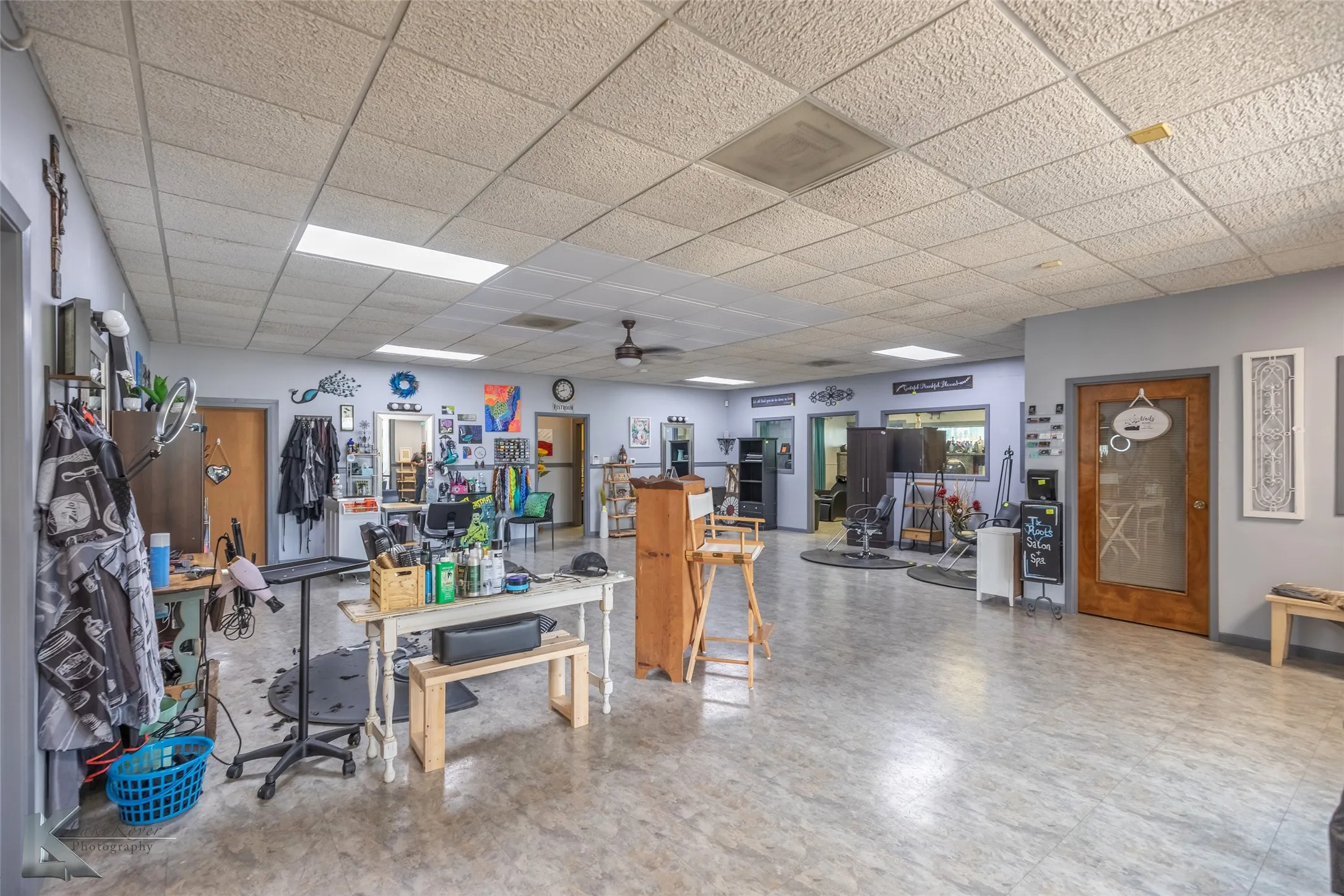 Retail For Sale in Taylor County , 1917 S 20th Street, Abilene, Texas 79602, 0, 0, Garage spaces, 0 Sqft, built in 1983, mls#21362185, Real Estate Agent in Abilene, Homes For Sale in Taylor county, Homes For Sale in Abilene, Realtor in Abilene Texas, Real Estate Brokerage Independent Realty Texas, Luminita Cordes Realtor