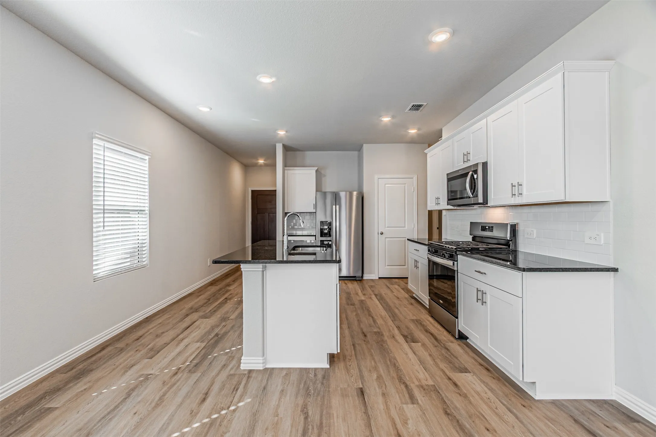 Single Family Residence For Rent in Collin County , 801 Leavenworth Drive, Mc Kinney, Texas 75071, 4 Bedroom, 2 Bathroom, 2 Garage spaces, 1,605 Sqft, built in 2026, mls#21367596, Real Estate Agent in Mc Kinney, Homes For Rent in Collin county, Homes For Rent in Mc Kinney, Realtor in Mc Kinney Texas, Real Estate Brokerage Independent Realty Texas, Luminita Cordes Realtor
