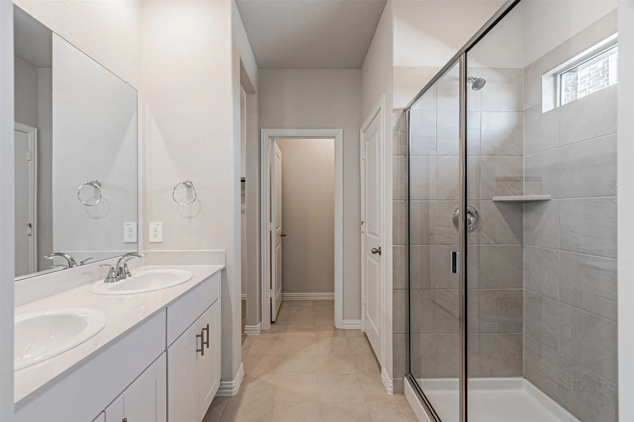 Single Family Residence For Rent in Collin County , 801 Leavenworth Drive, Mc Kinney, Texas 75071, 4 Bedroom, 2 Bathroom, 2 Garage spaces, 1,605 Sqft, built in 2026, mls#21367596, Real Estate Agent in Mc Kinney, Homes For Rent in Collin county, Homes For Rent in Mc Kinney, Realtor in Mc Kinney Texas, Real Estate Brokerage Independent Realty Texas, Luminita Cordes Realtor