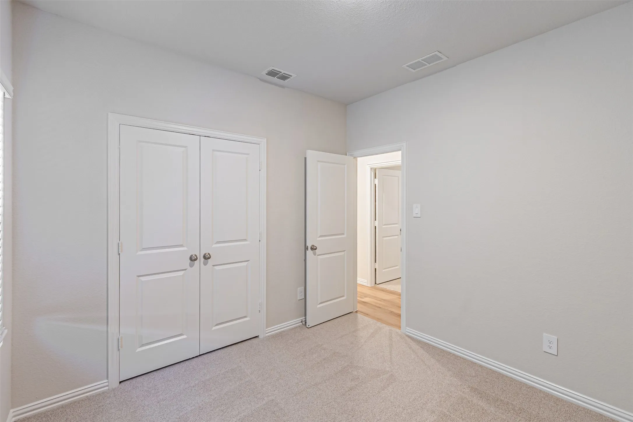 Single Family Residence For Rent in Collin County , 801 Leavenworth Drive, Mc Kinney, Texas 75071, 4 Bedroom, 2 Bathroom, 2 Garage spaces, 1,605 Sqft, built in 2026, mls#21367596, Real Estate Agent in Mc Kinney, Homes For Rent in Collin county, Homes For Rent in Mc Kinney, Realtor in Mc Kinney Texas, Real Estate Brokerage Independent Realty Texas, Luminita Cordes Realtor