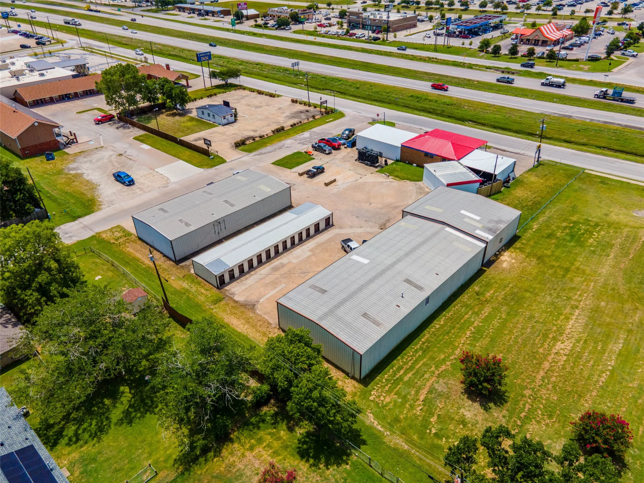 Warehouse For Rent in Kaufman County , 2000 Front Street 2002, Kaufman, Texas 75142, 0, 0, Garage spaces, 0 Sqft, built in 2020, mls#21362204, Real Estate Agent in Kaufman, Homes For Rent in Kaufman county, Homes For Rent in Kaufman, Realtor in Kaufman Texas, Real Estate Brokerage Independent Realty Texas, Luminita Cordes Realtor