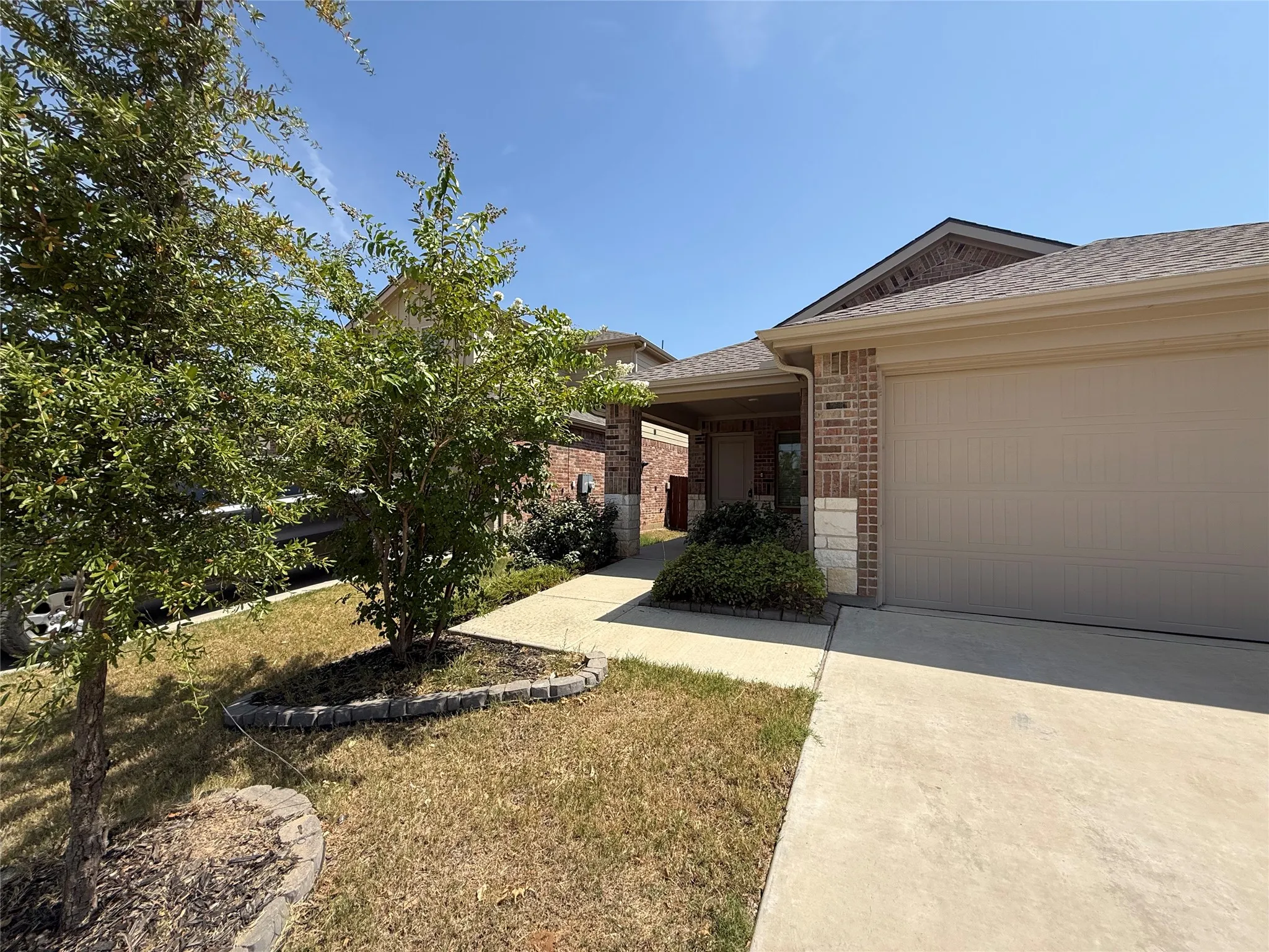Single Family Residence For Sale in Wise County , 124 Greengate Drive, Boyd, Texas 76023, 3 Bedroom, 2 Bathroom, 2 Garage spaces, 1,333 Sqft, built in 2022, mls#21367403, Real Estate Agent in Boyd, Homes For Sale in Wise county, Homes For Sale in Boyd, Realtor in Boyd Texas, Real Estate Brokerage Independent Realty Texas, Luminita Cordes Realtor