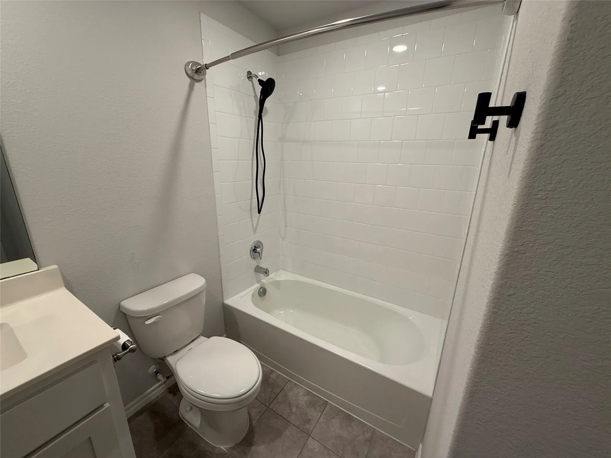 Single Family Residence For Sale in Wise County , 124 Greengate Drive, Boyd, Texas 76023, 3 Bedroom, 2 Bathroom, 2 Garage spaces, 1,333 Sqft, built in 2022, mls#21367403, Real Estate Agent in Boyd, Homes For Sale in Wise county, Homes For Sale in Boyd, Realtor in Boyd Texas, Real Estate Brokerage Independent Realty Texas, Luminita Cordes Realtor