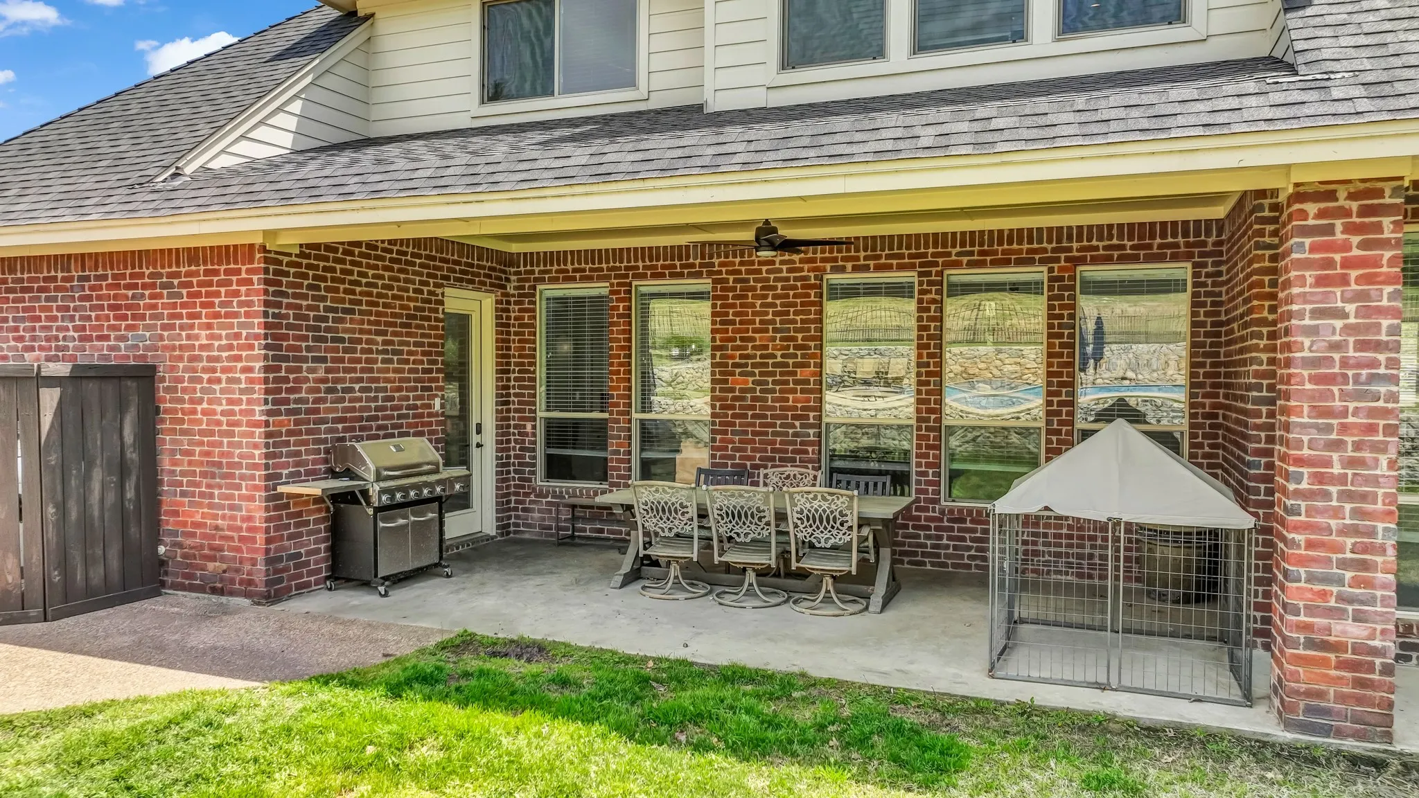 Single Family Residence For Sale in Parker County , 1555 Hunterglenn Drive, Aledo, Texas 76008, 5 Bedroom, 4 Bathroom, 3 Garage spaces, 3,854 Sqft, built in 2003, mls#21367206, Real Estate Agent in Aledo, Homes For Sale in Parker county, Homes For Sale in Aledo, Realtor in Aledo Texas, Real Estate Brokerage Independent Realty Texas, Luminita Cordes Realtor