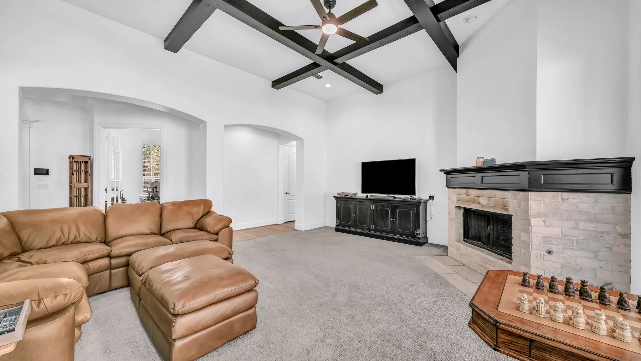 Single Family Residence For Sale in Parker County , 1555 Hunterglenn Drive, Aledo, Texas 76008, 5 Bedroom, 4 Bathroom, 3 Garage spaces, 3,854 Sqft, built in 2003, mls#21367206, Real Estate Agent in Aledo, Homes For Sale in Parker county, Homes For Sale in Aledo, Realtor in Aledo Texas, Real Estate Brokerage Independent Realty Texas, Luminita Cordes Realtor
