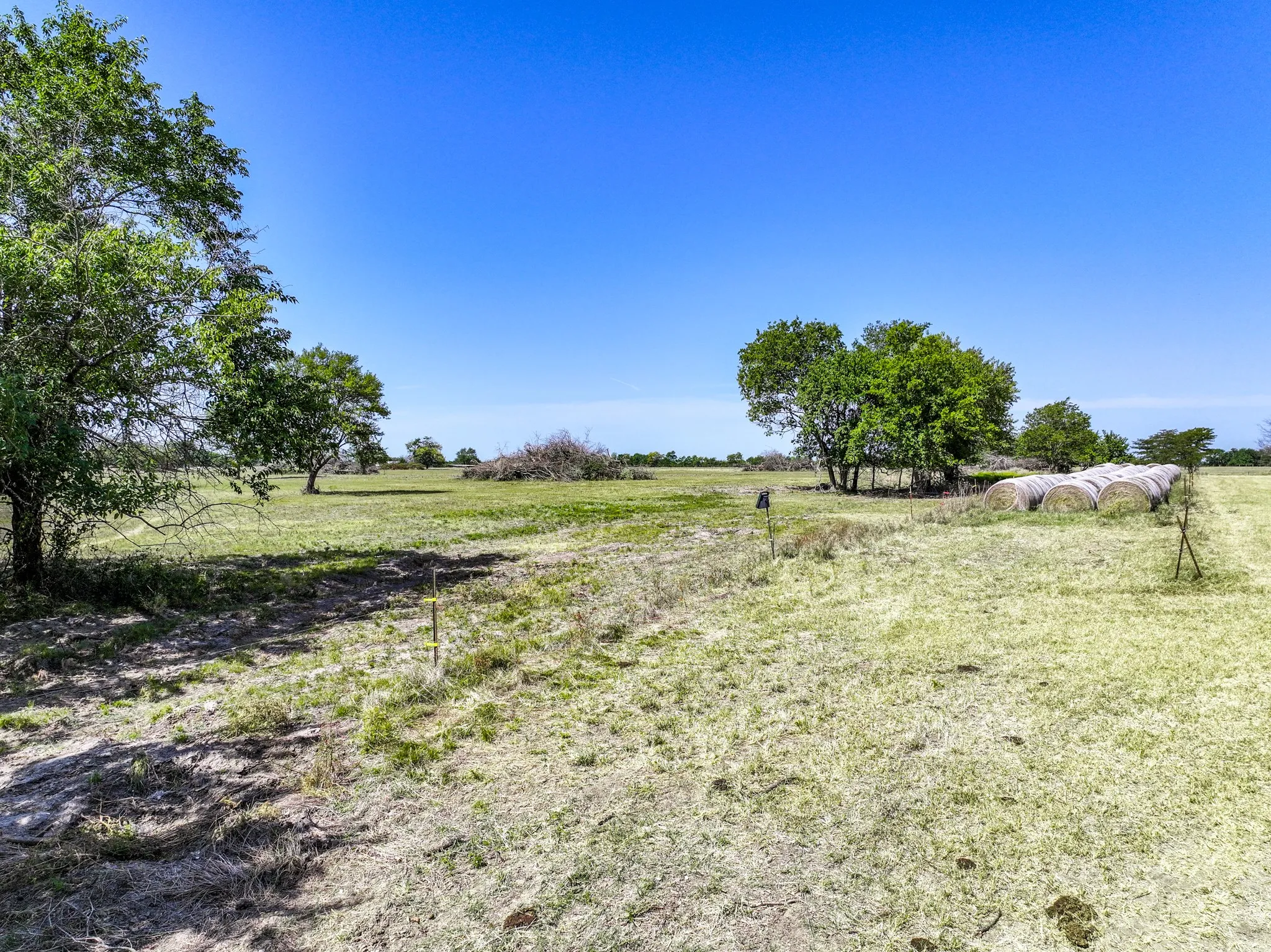 Unimproved Land For Sale in Hopkins County , 229 County Road 4733, Cumby, Texas 75433, 0, 0, Garage spaces, 0 Sqft, built in 0, mls#21367601, Real Estate Agent in Cumby, Homes For Sale in Hopkins county, Homes For Sale in Cumby, Realtor in Cumby Texas, Real Estate Brokerage Independent Realty Texas, Luminita Cordes Realtor
