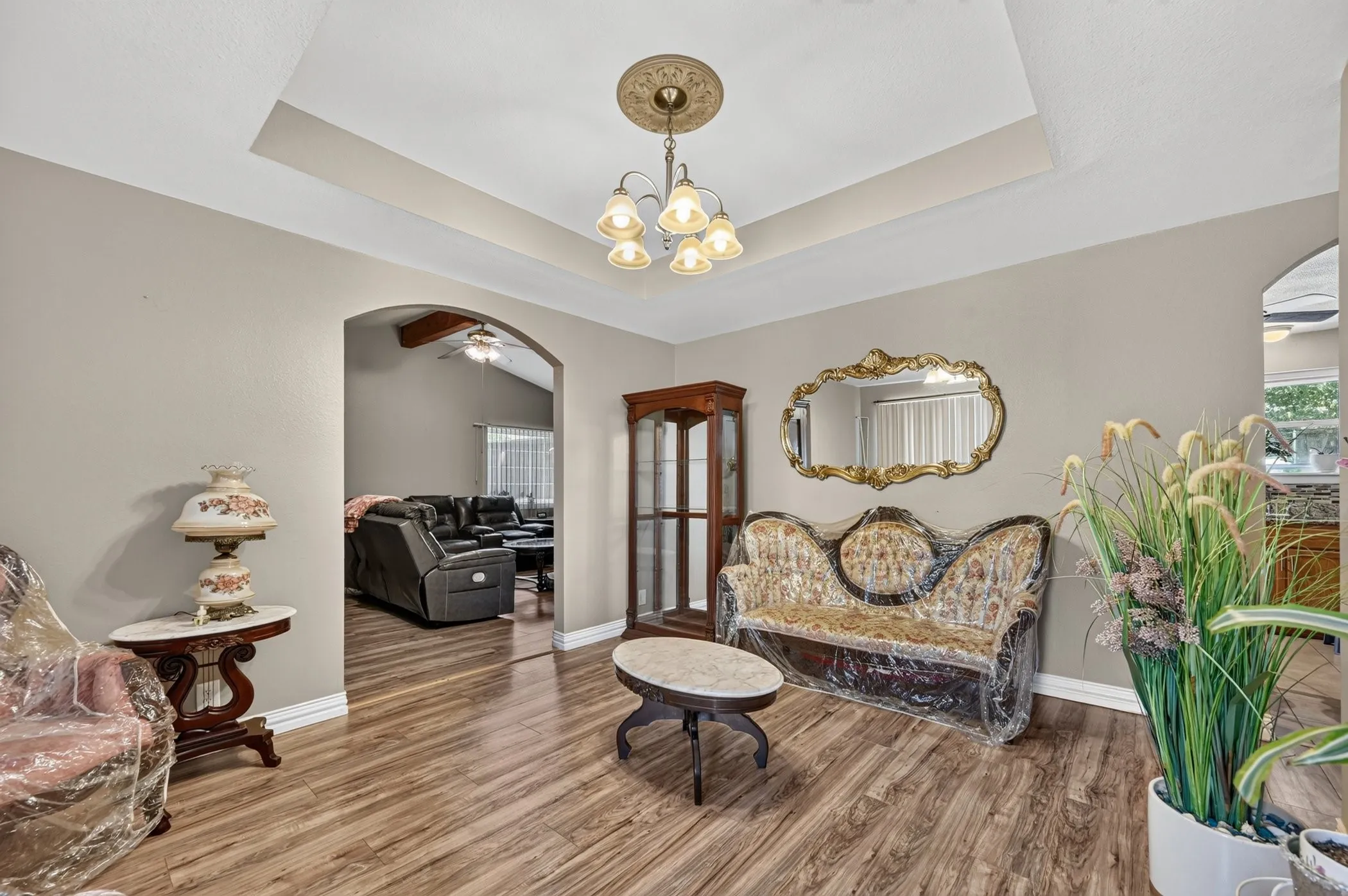 Single Family Residence For Sale in Dallas County , 3532 Edgebrook Drive, Mesquite, Texas 75150, 3 Bedroom, 2 Bathroom, Garage spaces, 1,387 Sqft, built in 1959, mls#21358882, Real Estate Agent in Mesquite, Homes For Sale in Dallas county, Homes For Sale in Mesquite, Realtor in Mesquite Texas, Real Estate Brokerage Independent Realty Texas, Luminita Cordes Realtor