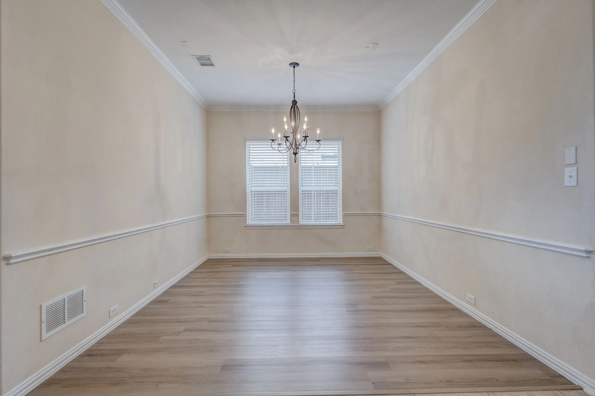 Crown molding and chair rail accents