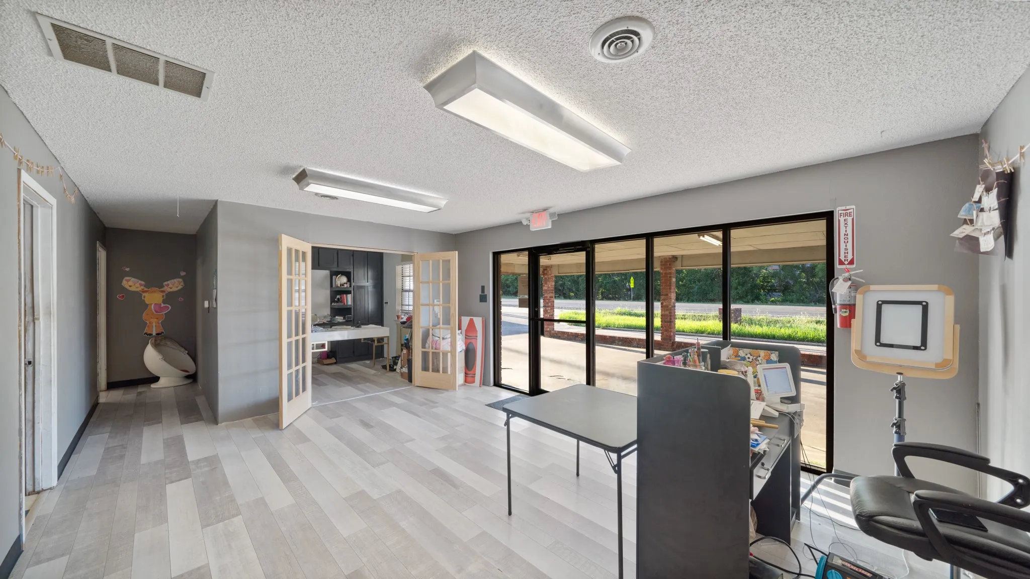 Business For Sale in Van Zandt County , 1409 W South Commerce Street, Wills Point, Texas 75169, 0, 0, Garage spaces, 0 Sqft, built in 1984, mls#21366313, Real Estate Agent in Wills Point, Homes For Sale in Van Zandt county, Homes For Sale in Wills Point, Realtor in Wills Point Texas, Real Estate Brokerage Independent Realty Texas, Luminita Cordes Realtor
