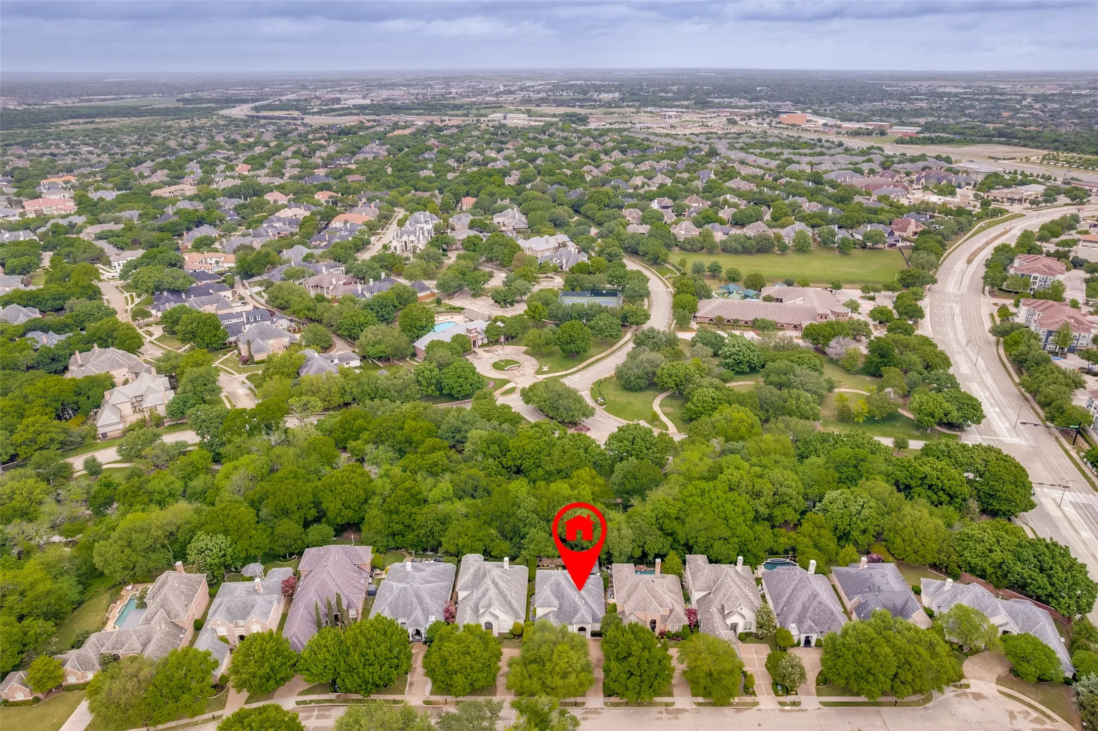 Single Family Residence For Rent in Collin County , 6526 Star Creek, Frisco, Texas 75034, 3 Bedroom, 3 Bathroom, 2 Garage spaces, 3,167 Sqft, built in 1997, mls#21367614, Real Estate Agent in Frisco, Homes For Rent in Collin county, Homes For Rent in Frisco, Realtor in Frisco Texas, Real Estate Brokerage Independent Realty Texas, Luminita Cordes Realtor
