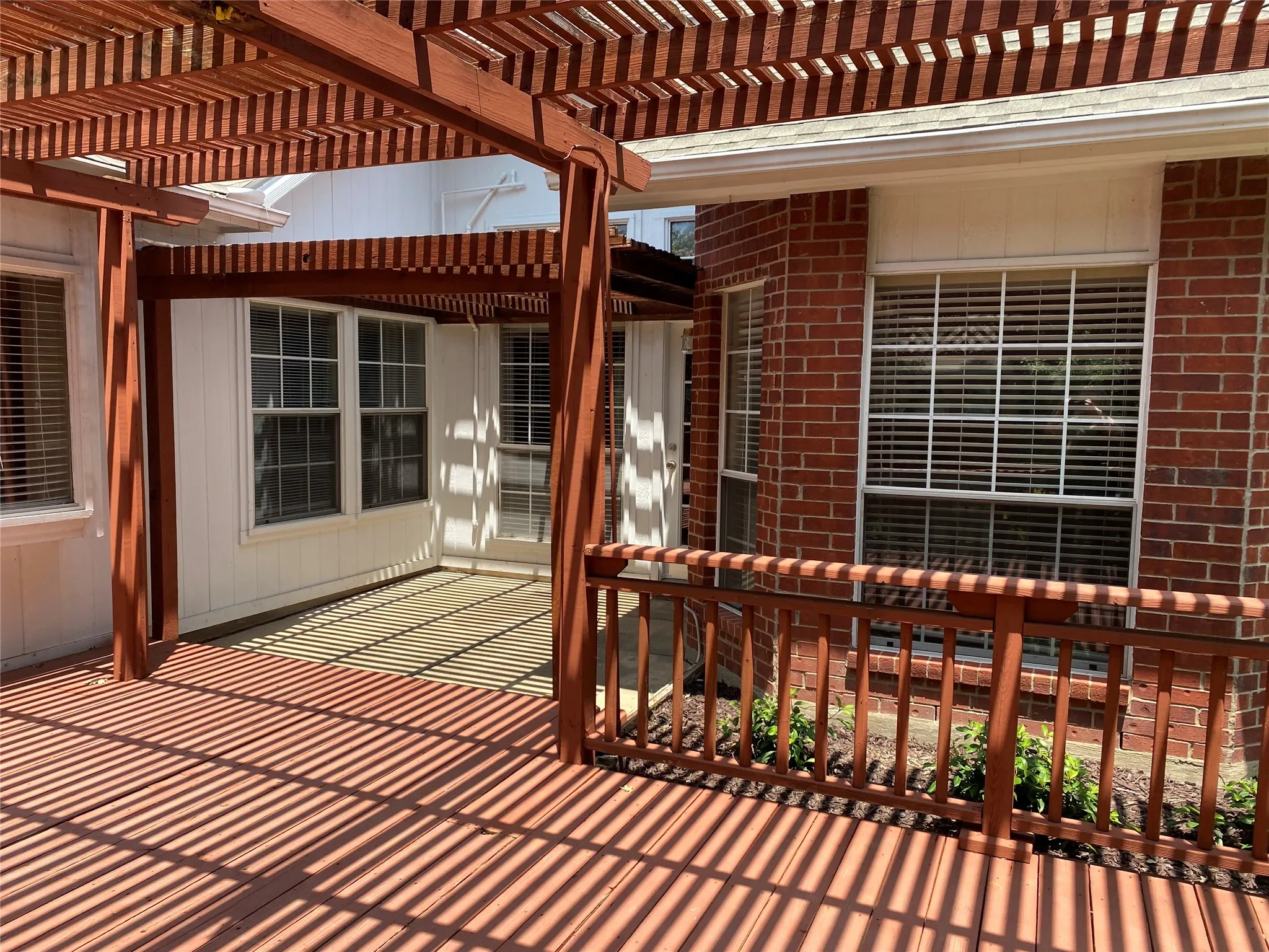 Single Family Residence For Rent in Collin County , 2212 Heatherton Place, Plano, Texas 75023, 3 Bedroom, 2 Bathroom, 2 Garage spaces, 1,423 Sqft, built in 1990, mls#21367118, Real Estate Agent in Plano, Homes For Rent in Collin county, Homes For Rent in Plano, Realtor in Plano Texas, Real Estate Brokerage Independent Realty Texas, Luminita Cordes Realtor